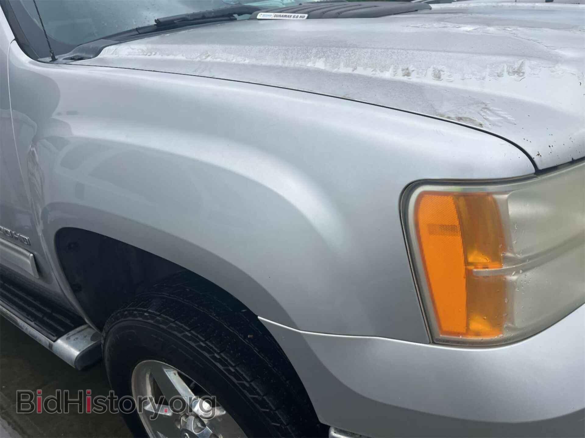 2011 GMC SIERRA - VIN: 1GT120C85BF232805 - Photo 4