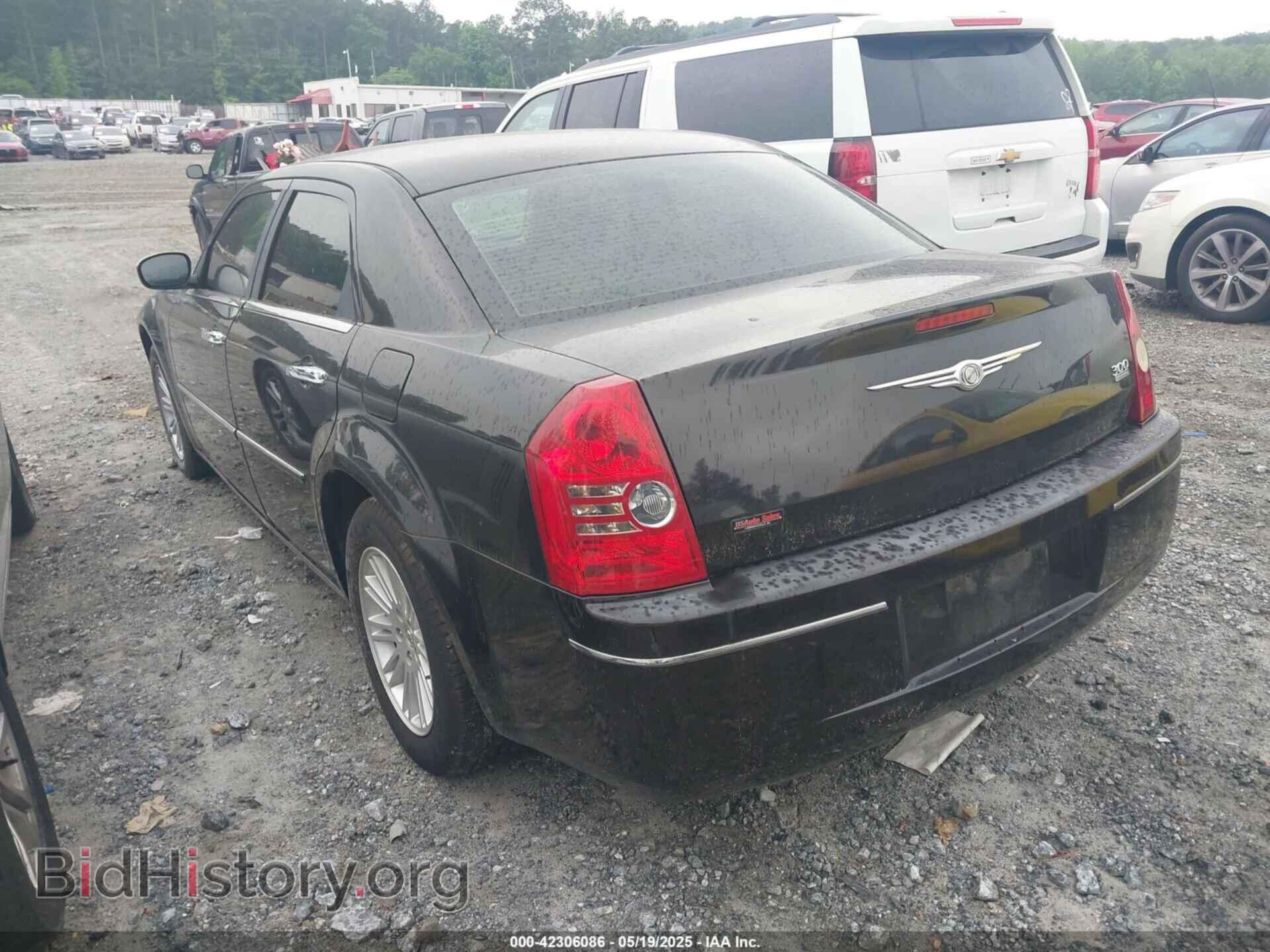 2010 CHRYSLER 300 - VIN: 2C3CA4CD9AH173761 - Фото 3