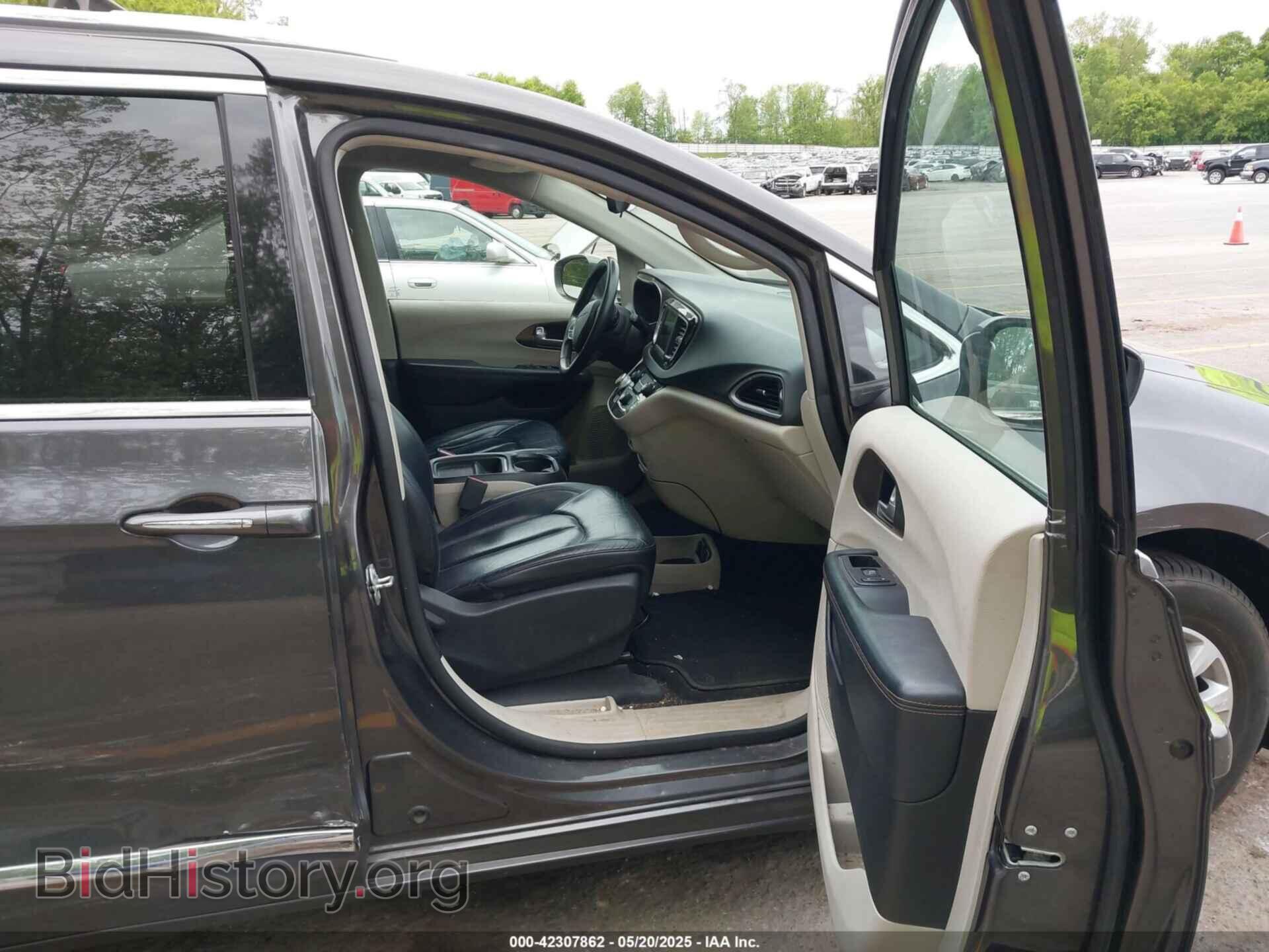 2018 CHRYSLER PACIFICA - VIN: 2C4RC1BG2JR128875 - Фото 5