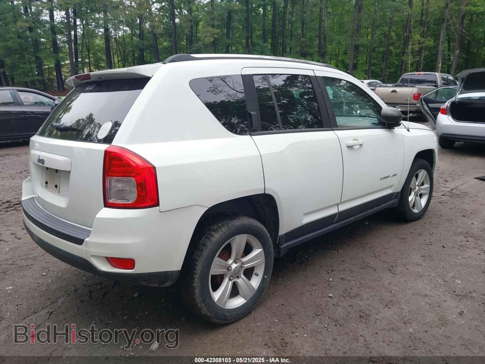 2011 JEEP COMPASS - VIN: 1J4NT1FB4BD245580 - Photo 4
