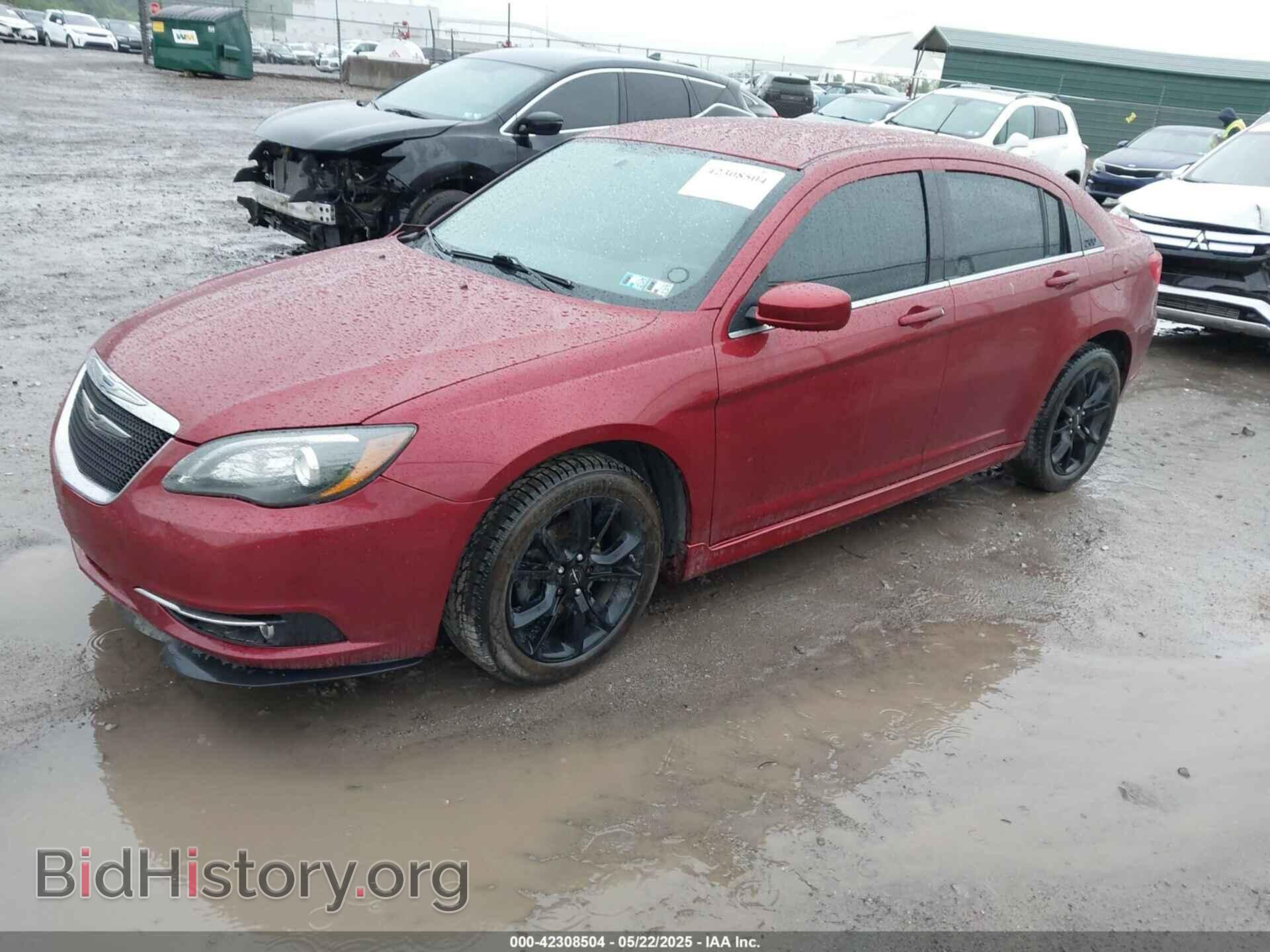 2013 CHRYSLER 200 - VIN: 1C3CCBCG6DN719405 - Фото 2