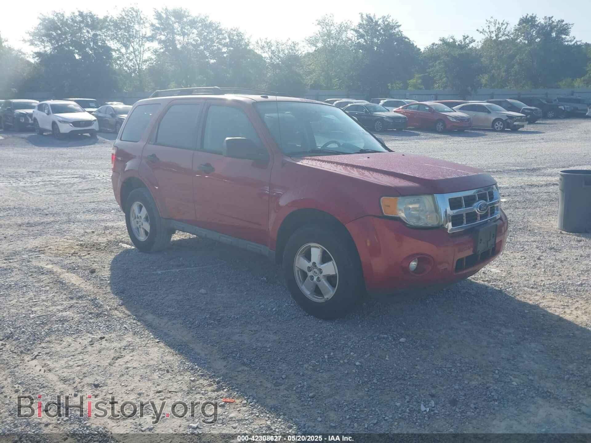 Фотография 1FMCU0DG8BKA92826 - FORD ESCAPE 2011