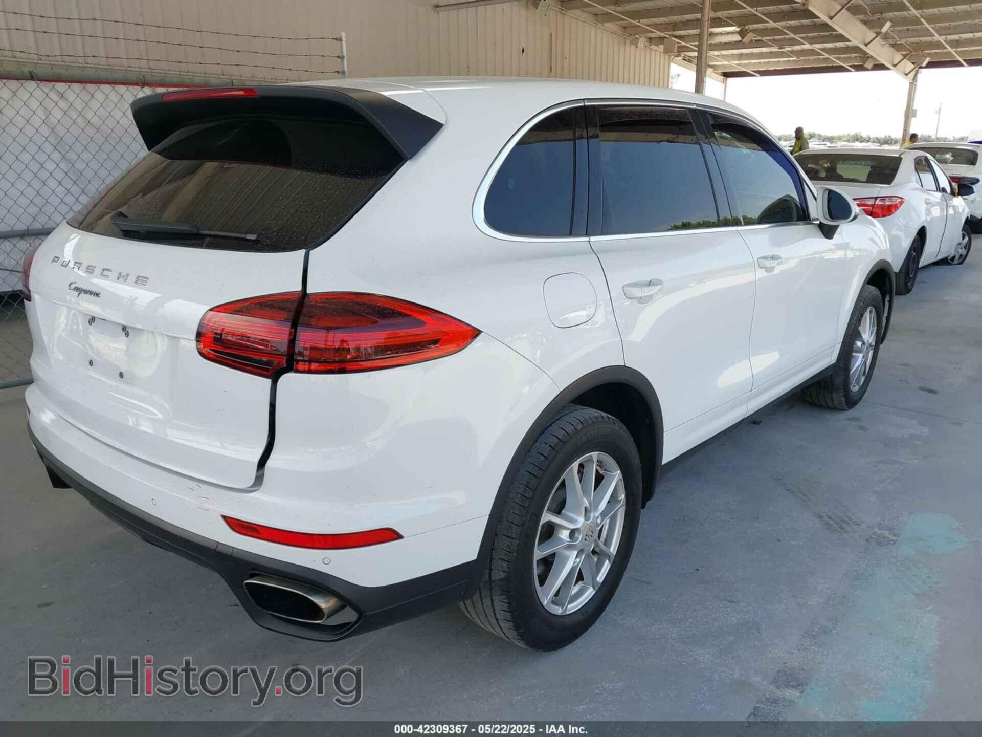 2016 PORSCHE CAYENNE - VIN: WP1AA2A29GKA10570 - Фото 4