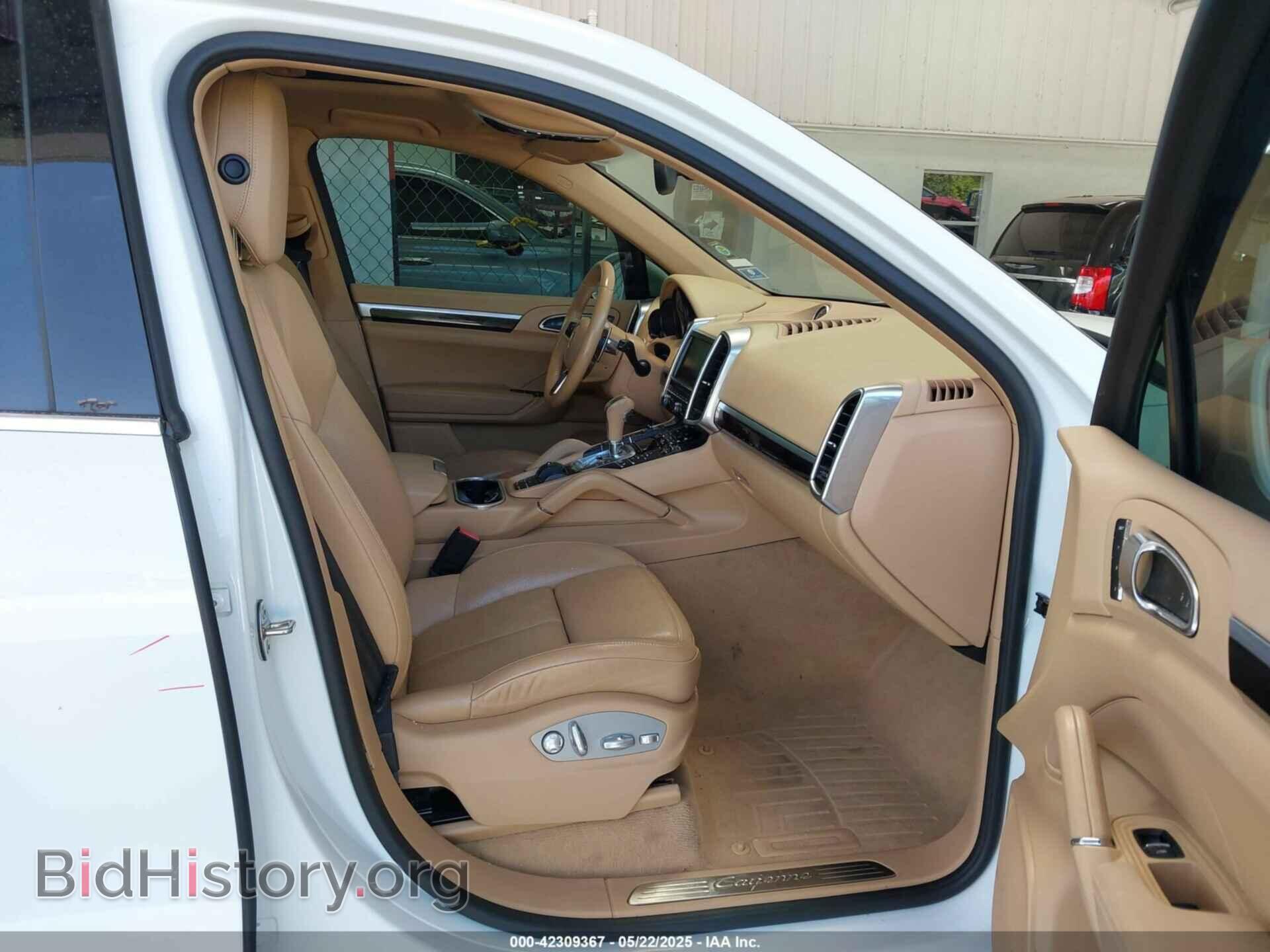 2016 PORSCHE CAYENNE - VIN: WP1AA2A29GKA10570 - Фото 5