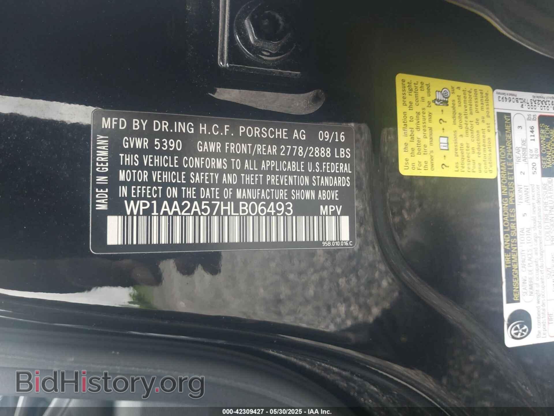 2017 PORSCHE MACAN - VIN: WP1AA2A57HLB06493 - Photo 9