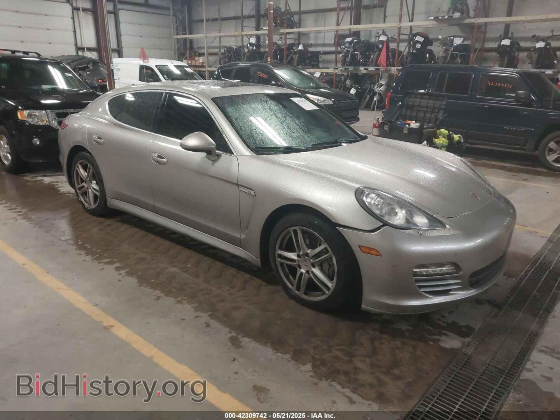 Фотография WP0AB2A71CL060068 - PORSCHE PANAMERA 2012