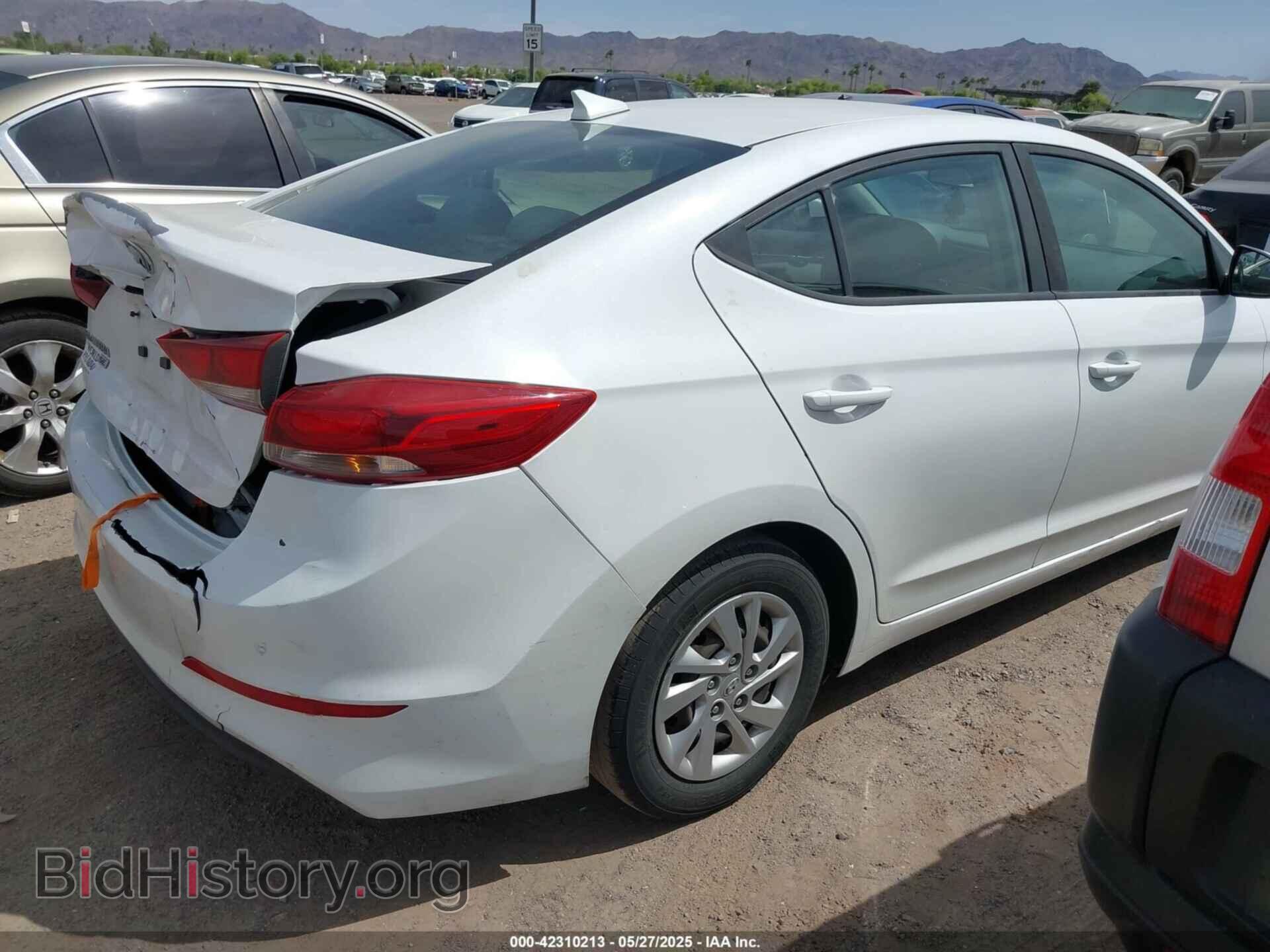 2017 HYUNDAI ELANTRA - VIN: 5NPD74LF6HH088409 - Photo 4