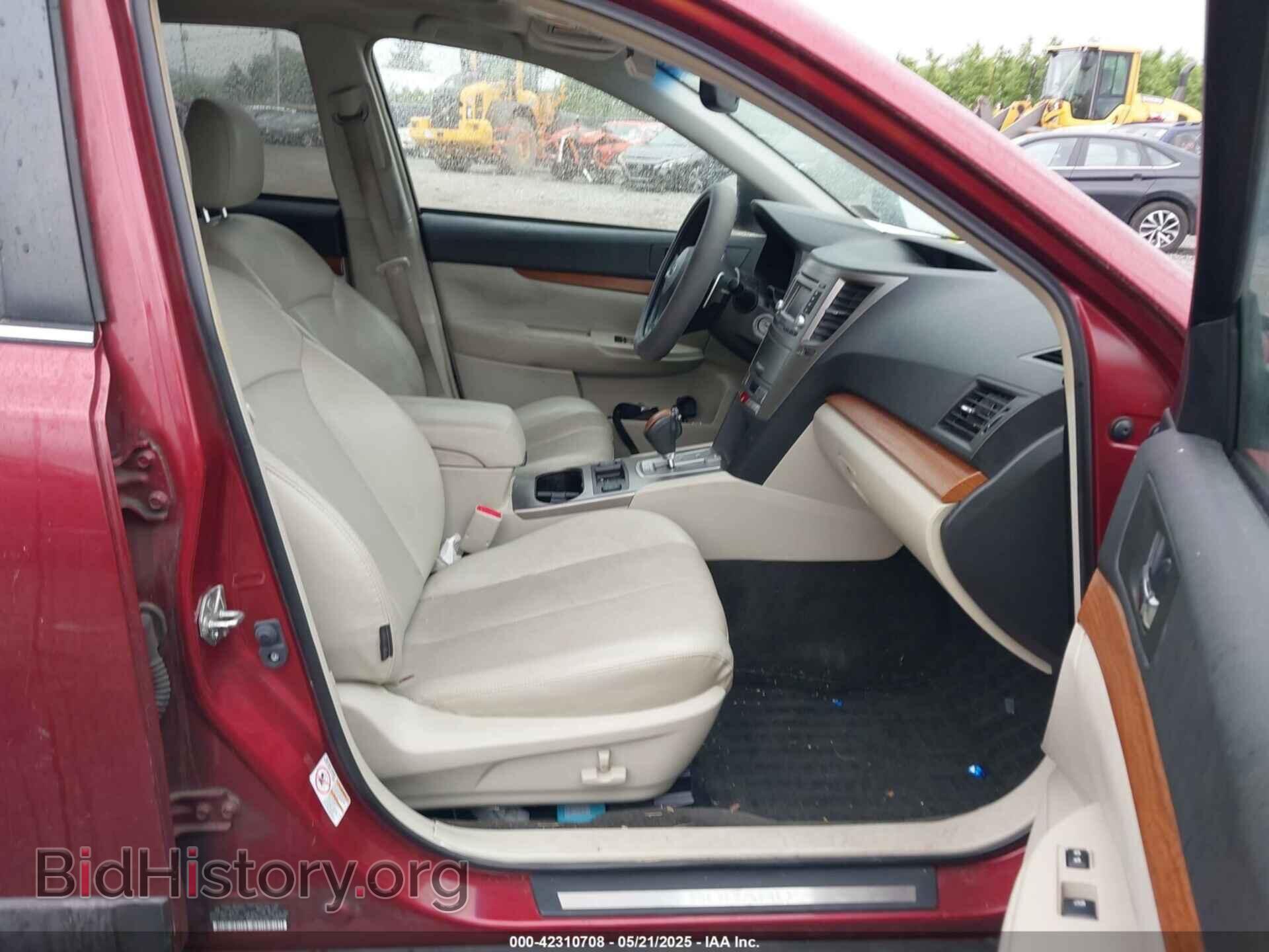 2014 SUBARU OUTBACK - VIN: 4S4BRBLC4E3208321 - Photo 5