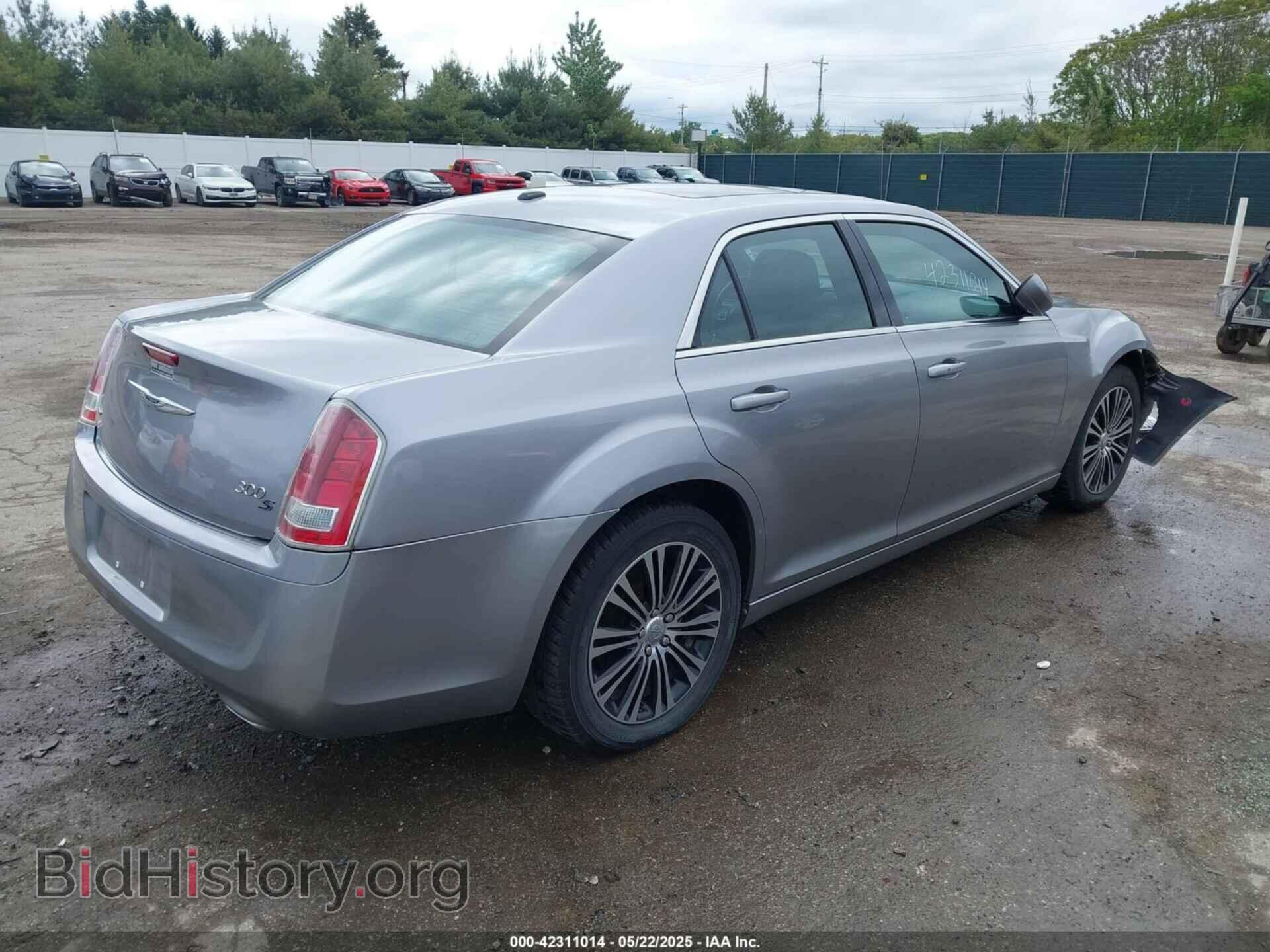 2014 CHRYSLER 300 - VIN: 2C3CCAGG1EH161994 - Фото 4