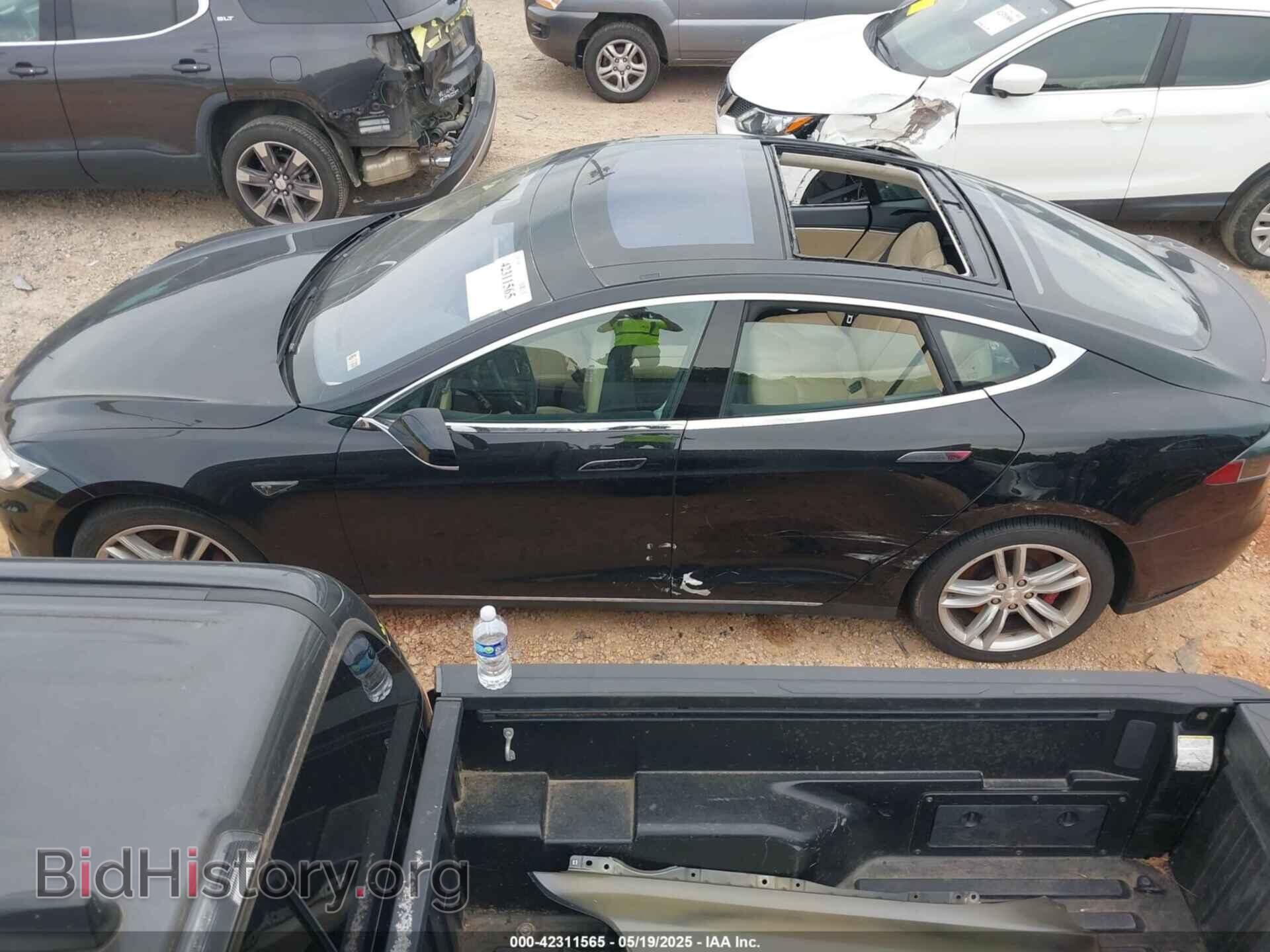 2014 TESLA MODEL S - VIN: 5YJSA1H10EFP34137 - Photo 13