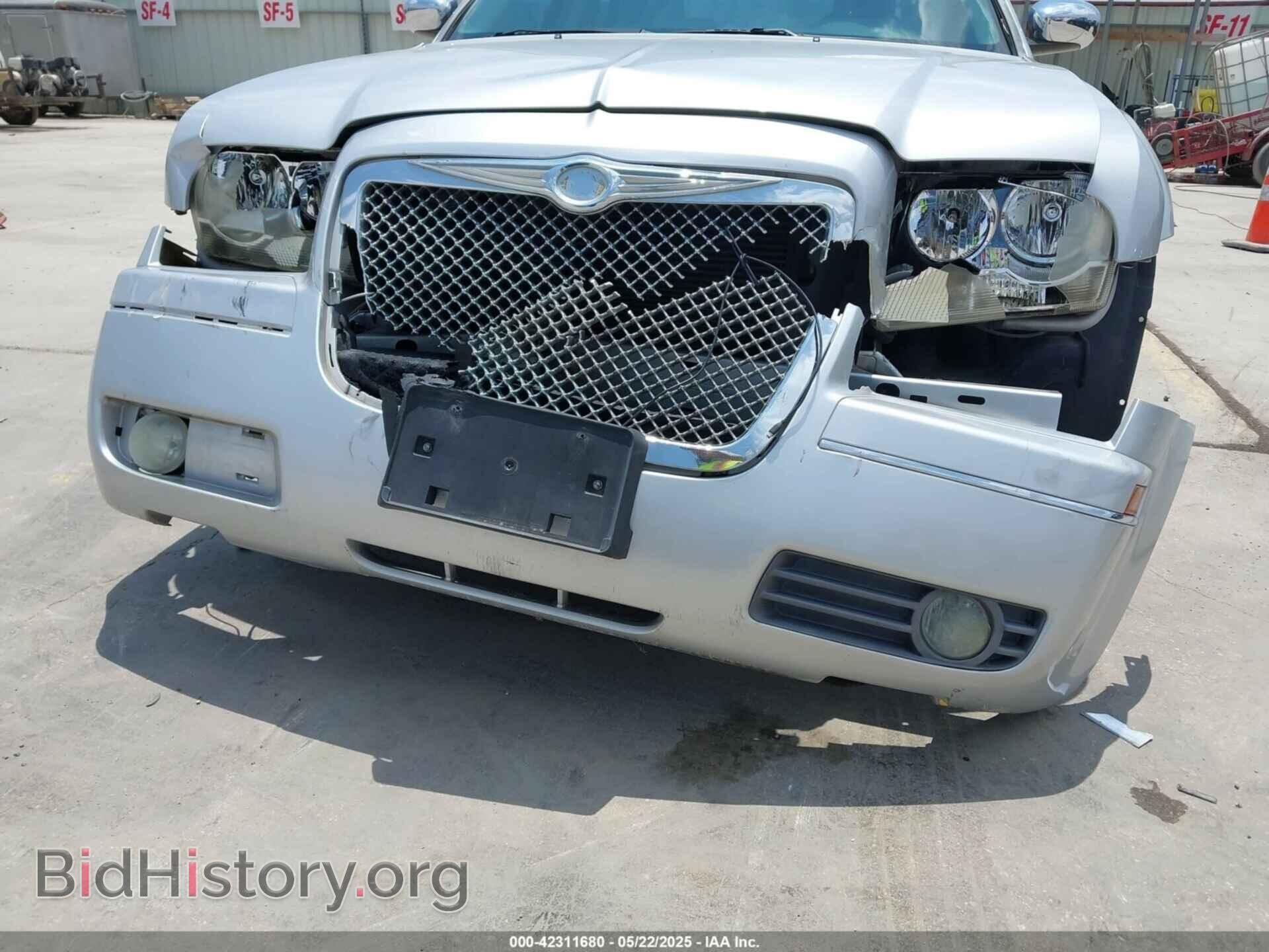 2010 CHRYSLER 300 - VIN: 2C3CA4CD7AH216431 - Фото 6