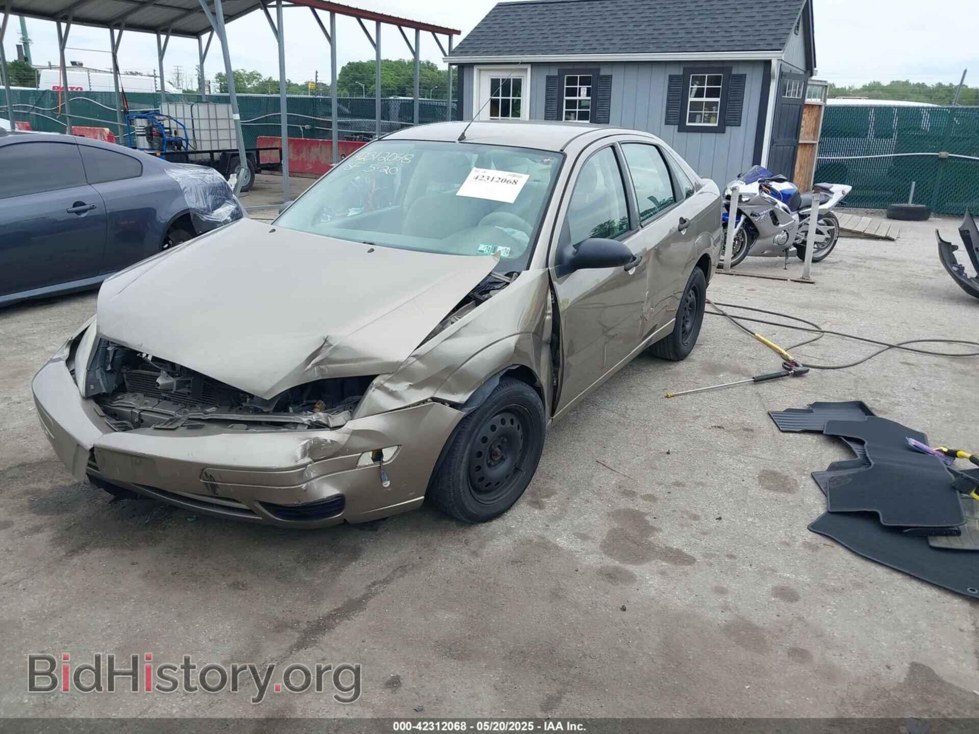 2005 FORD FOCUS - VIN: 1FAFP34N05W179924 - Фото 2