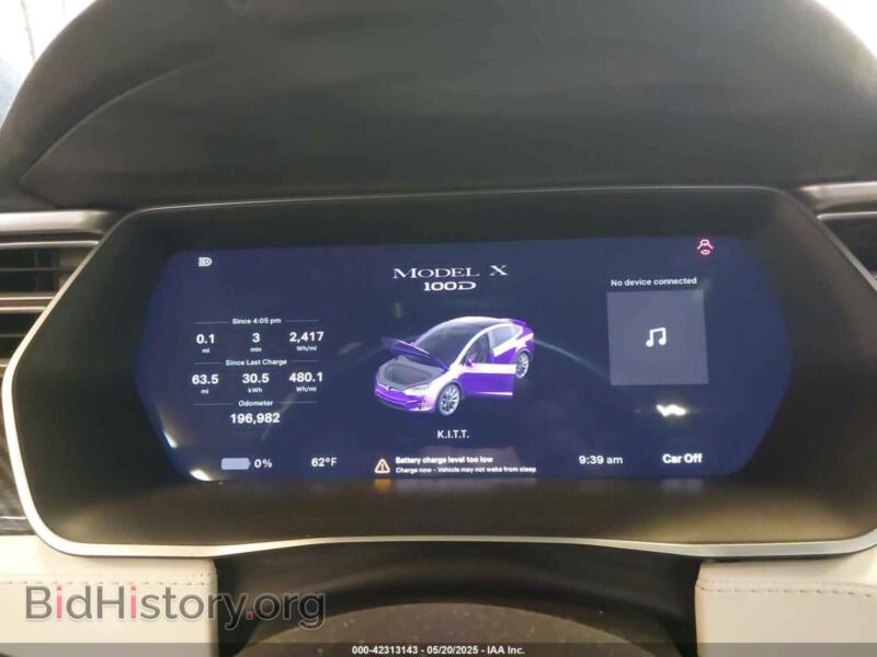 2017 Tesla MODEL X (VIN 5YJXCBE29HF044796) — photo 7 of 17