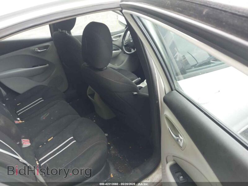 2013 Dodge DART (VIN 1C3CDFBA9DD339627) — photo 8 of 11