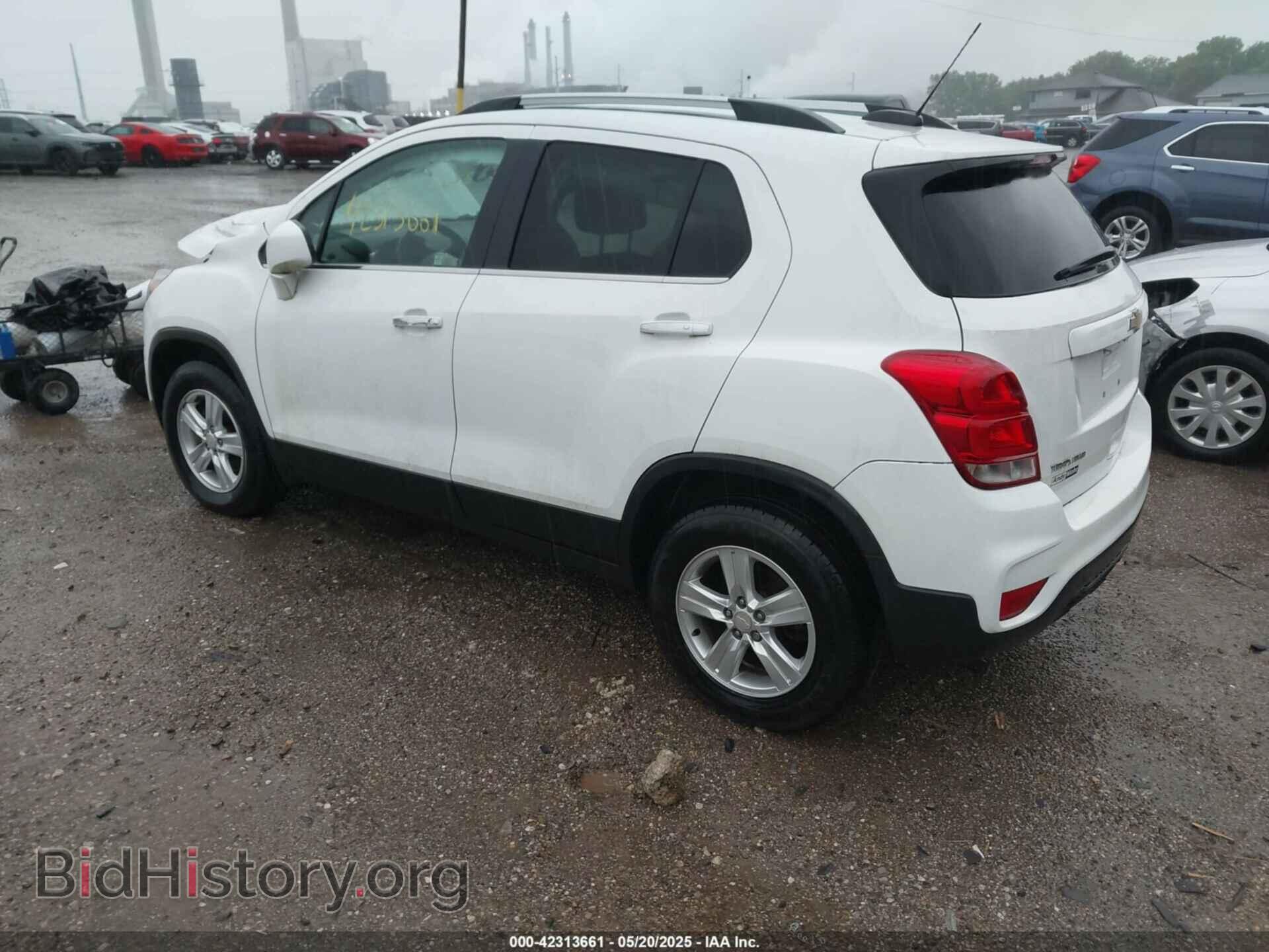 2017 CHEVROLET TRAX - VIN: 3GNCJPSB5HL269358 - Фото 3