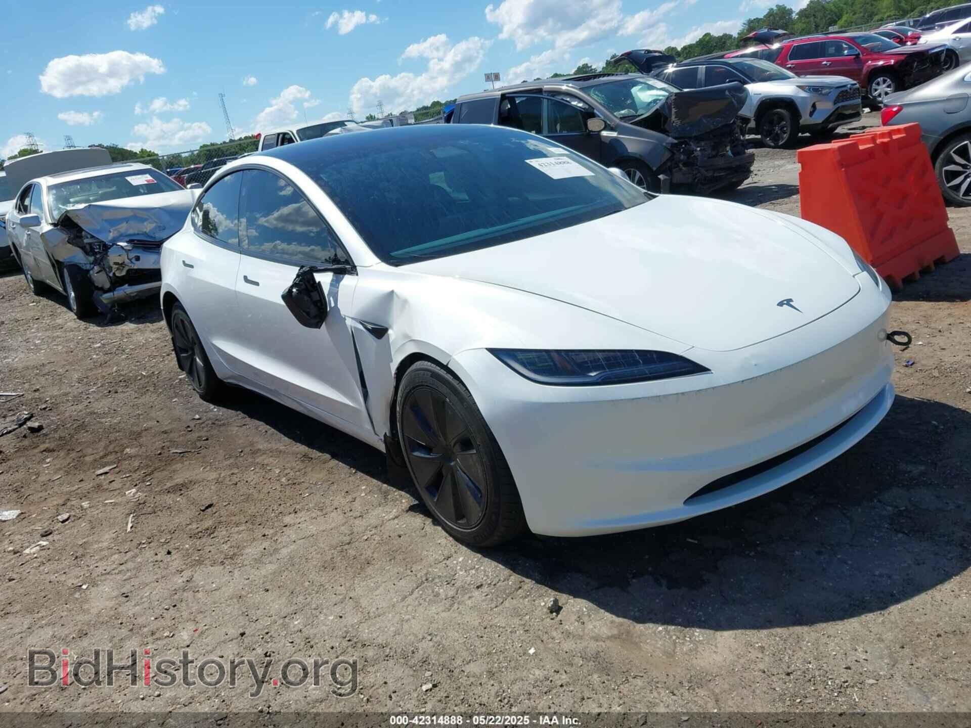 Фотография 5YJ3E1EB3RF807254 - TESLA MODEL 3 2024