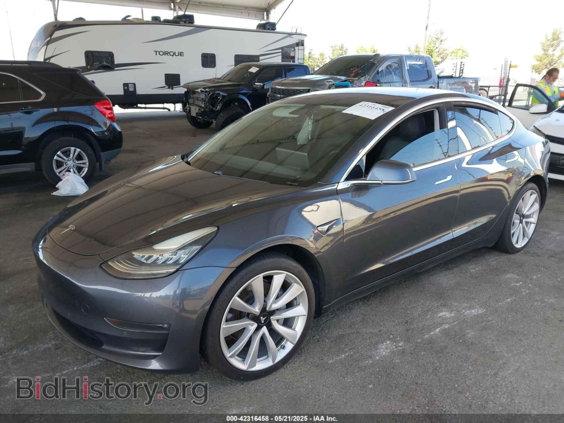 2018 TESLA MODEL 3 - VIN: 5YJ3E1EA9JF154859 - Фото 2
