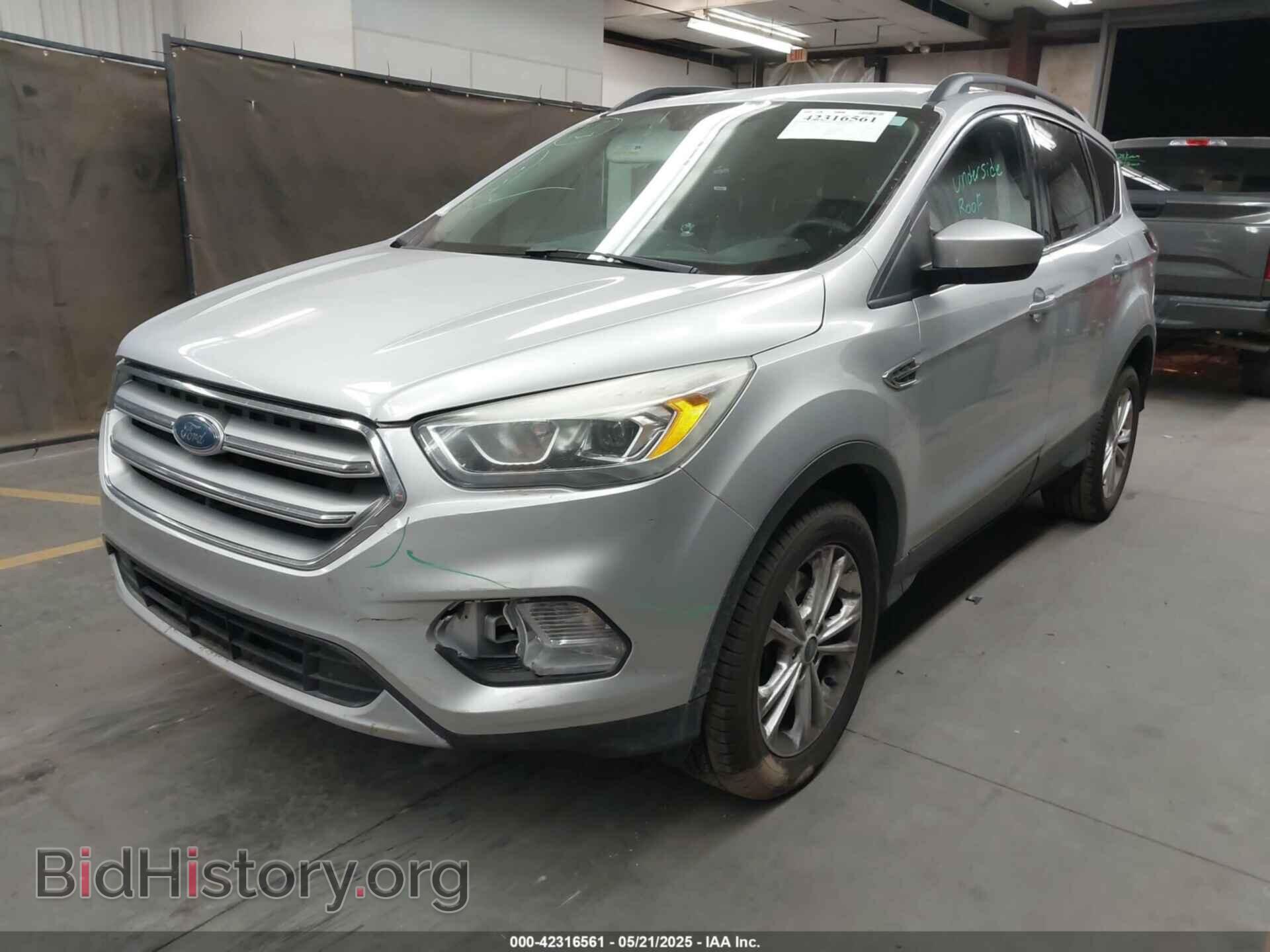 2017 FORD ESCAPE - VIN: 1FMCU9G99HUB91699 - Фото 2