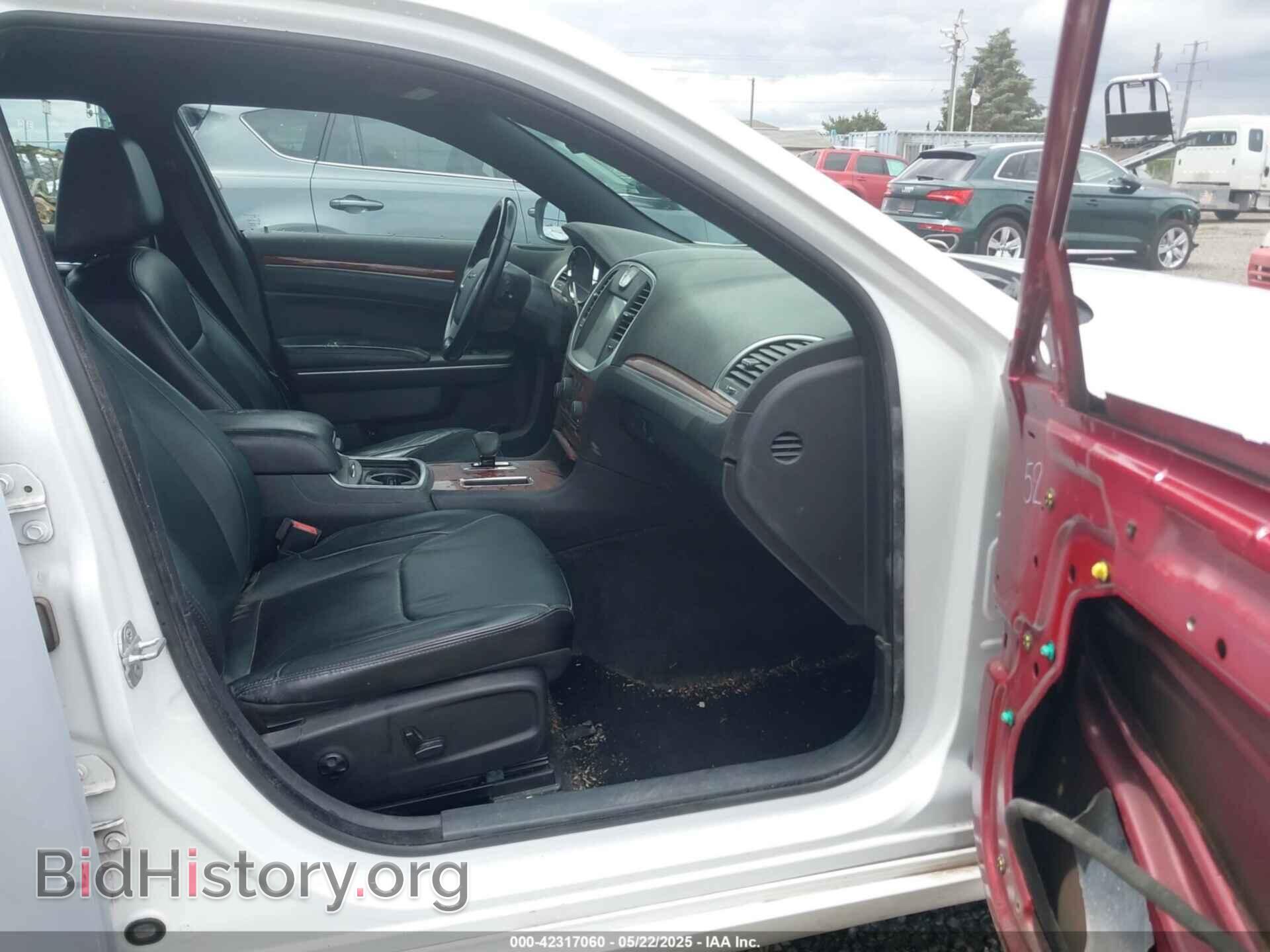 2014 CHRYSLER 300 - VIN: 2C3CCARGXEH216732 - Фото 5