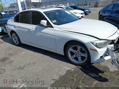 2013 BMW 320I xDrive, белый — VIN WBA3C3C55DF980712, IAAI