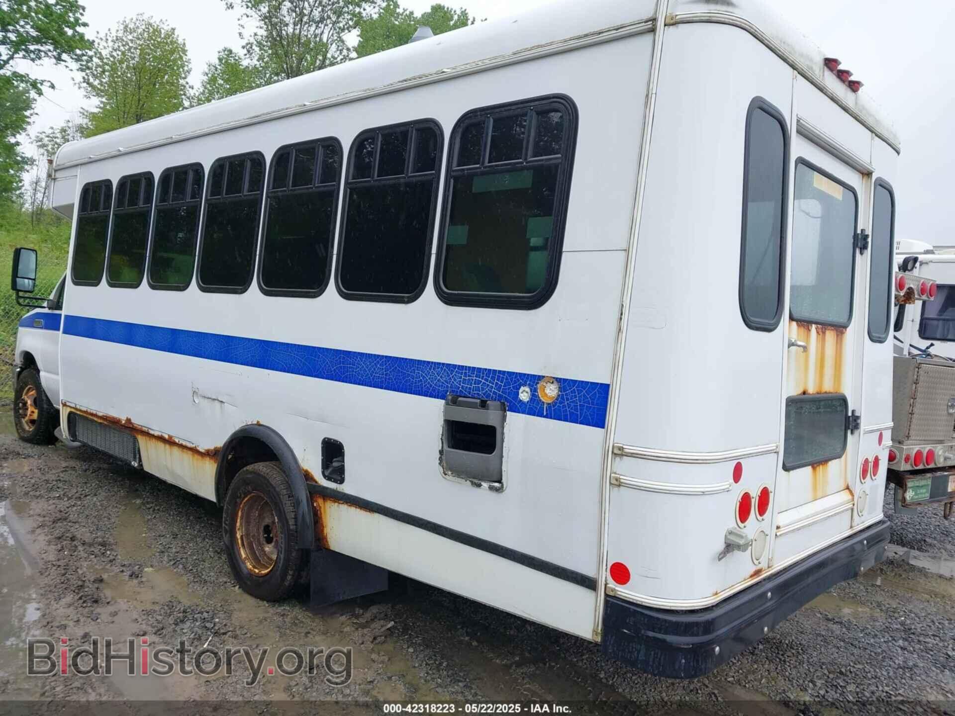 2011 FORD E-450 CUTAWAY - VIN: 1FDFE4FS8BDA22735 - Фото 3
