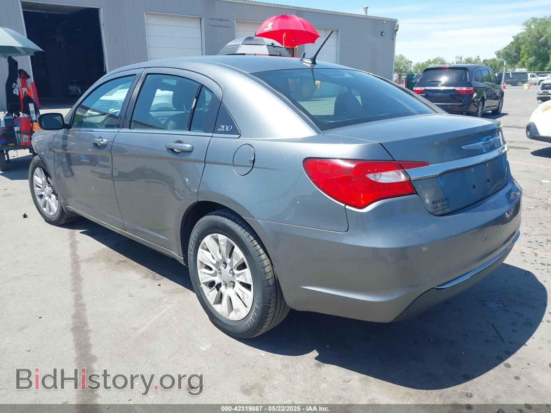 2012 CHRYSLER 200 - VIN: 1C3CCBAB4CN167098 - Фото 3