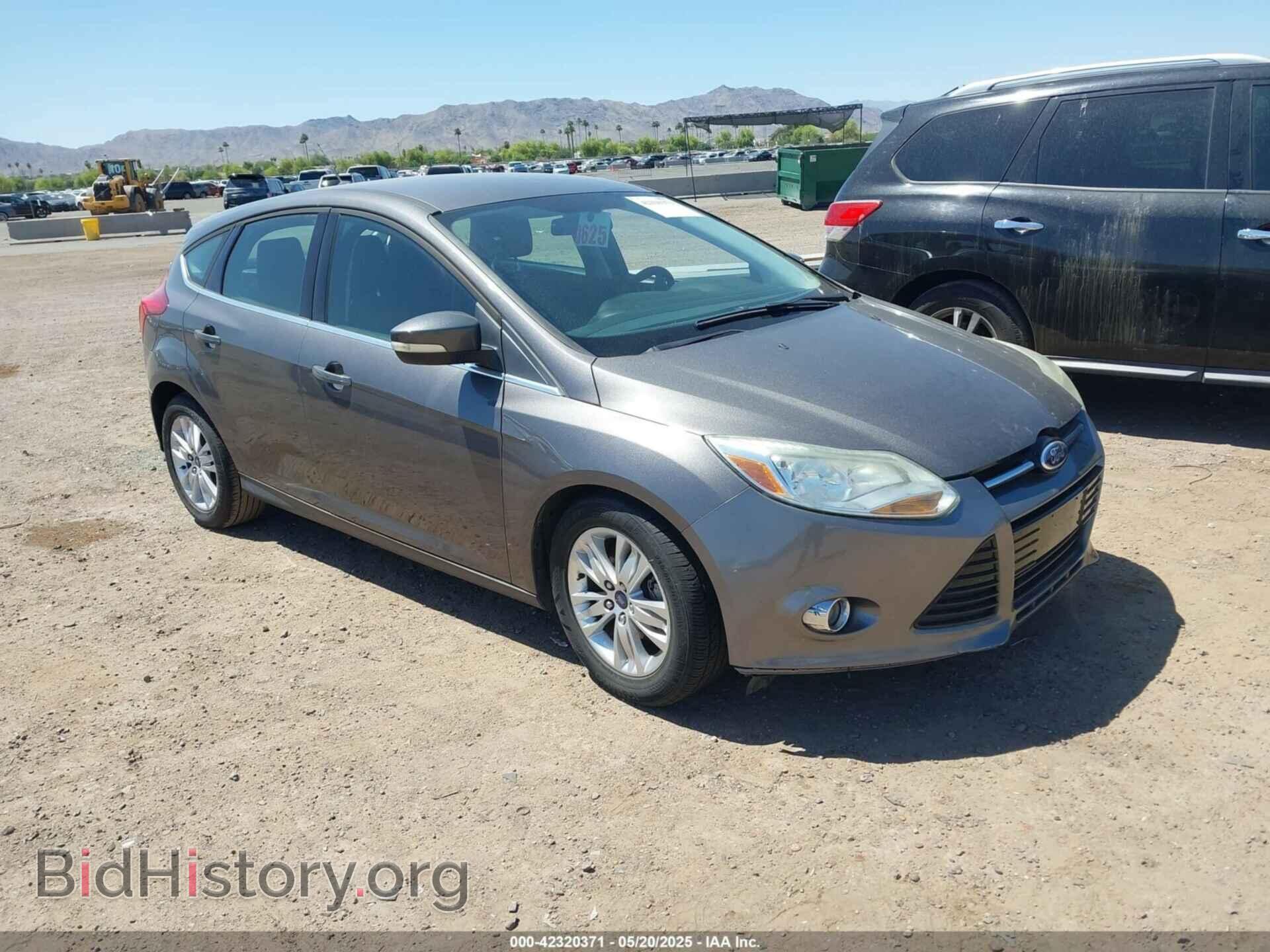 Фотография 1FAHP3M22CL285384 - FORD FOCUS 2012