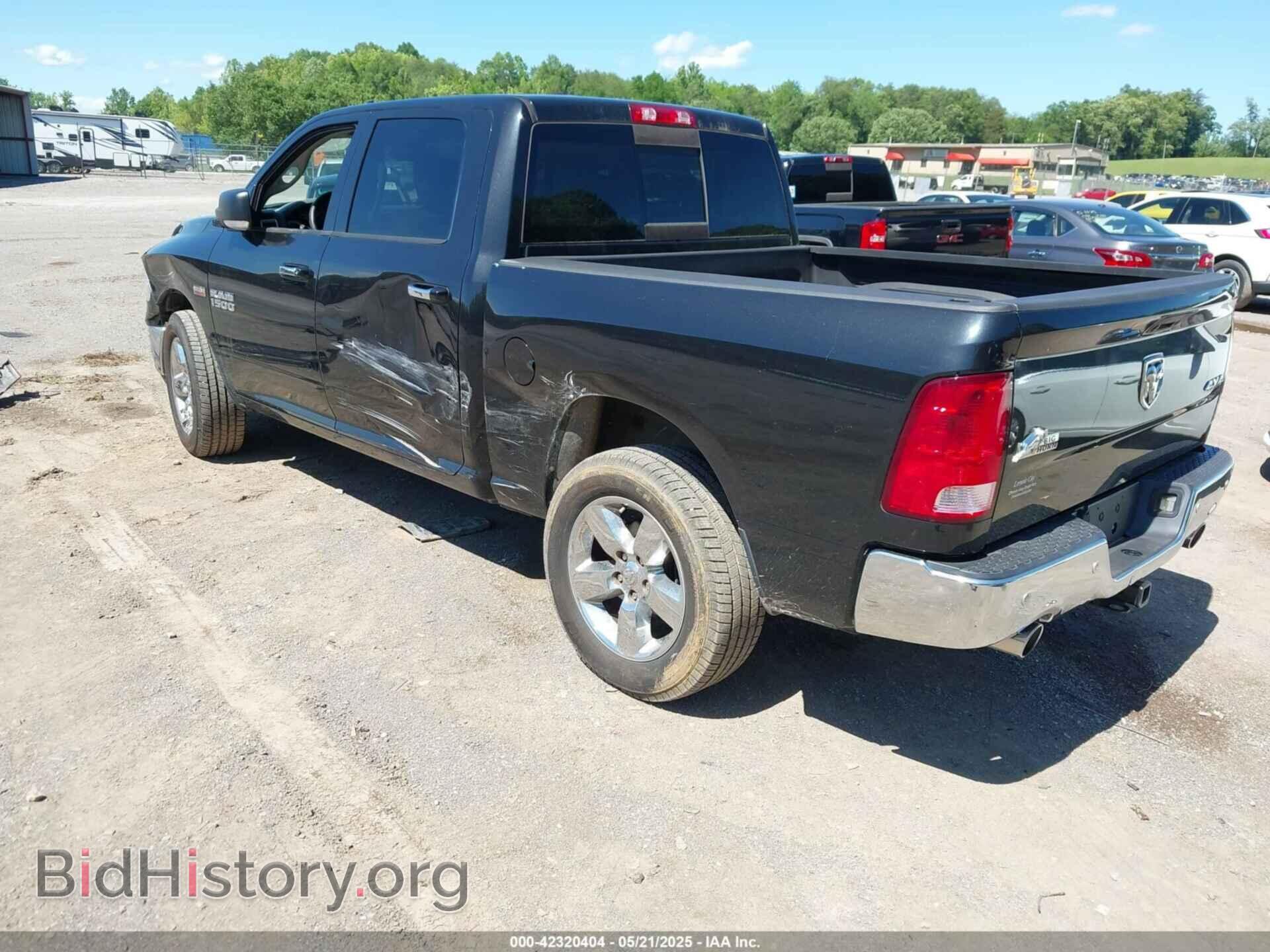 2016 RAM 1500 - VIN: 3C6RR7LT1GG220028 - Фото 3