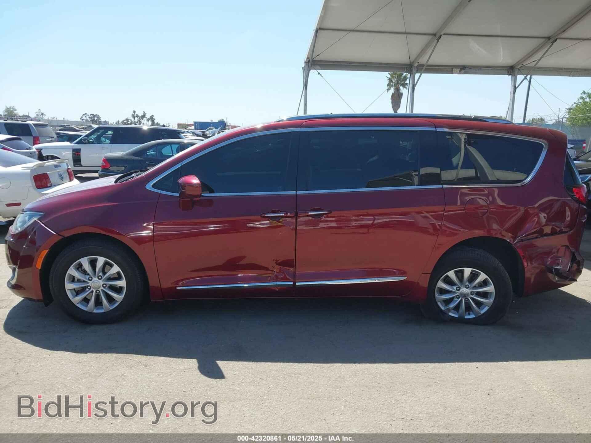 2019 CHRYSLER PACIFICA - VIN: 2C4RC1BG2KR554891 - Фото 14