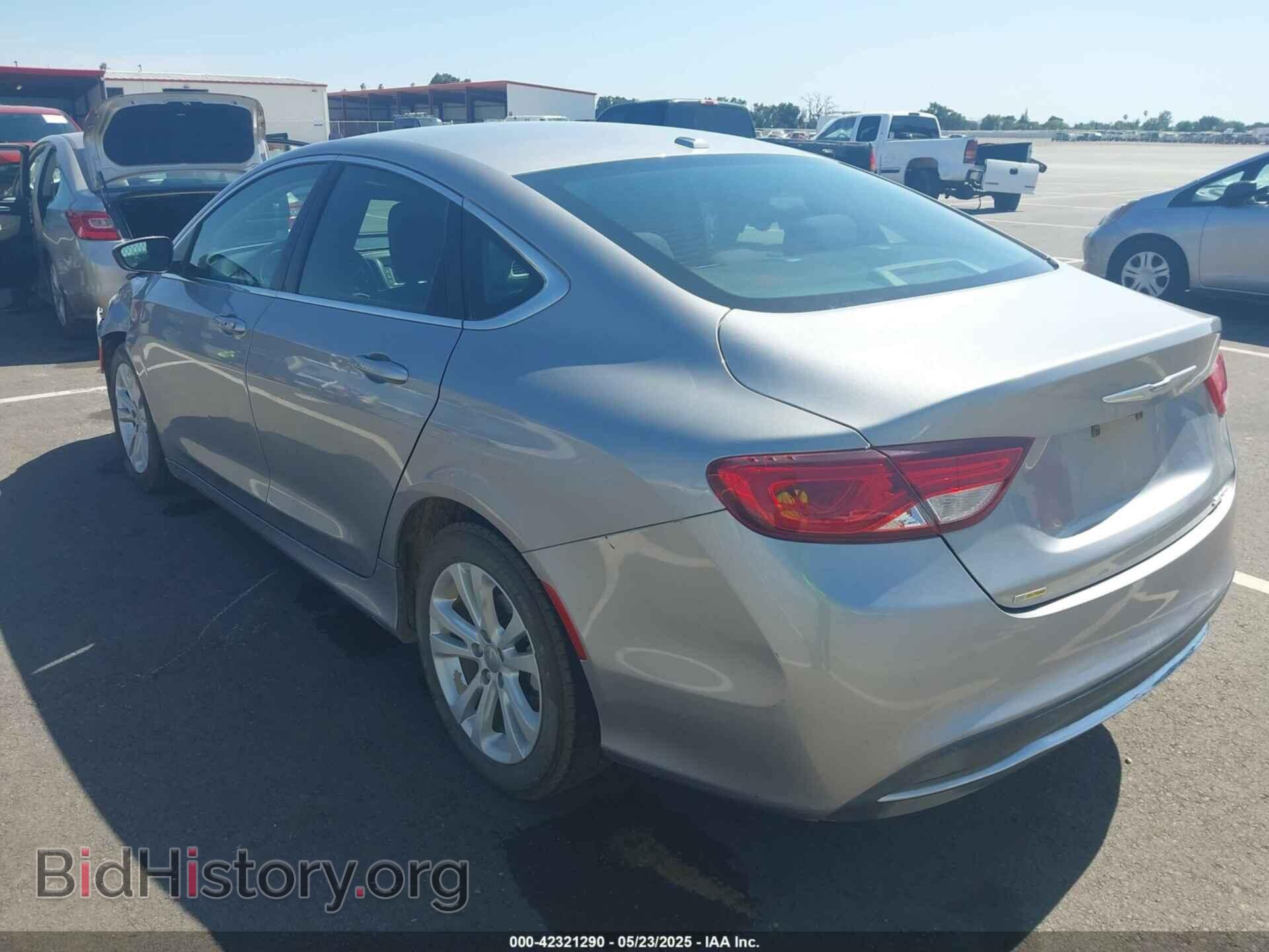2015 CHRYSLER 200 - VIN: 1C3CCCAB2FN590692 - Фото 3
