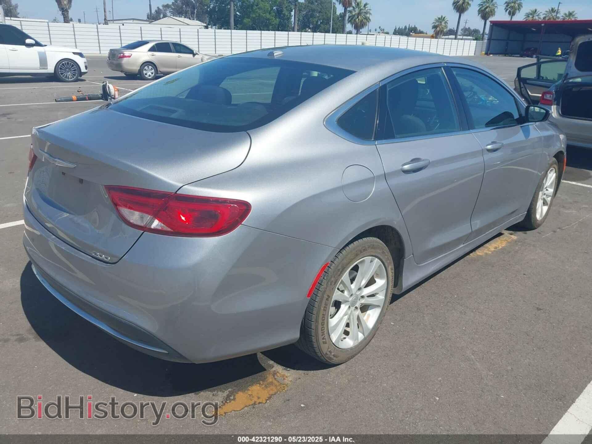 2015 CHRYSLER 200 - VIN: 1C3CCCAB2FN590692 - Фото 4