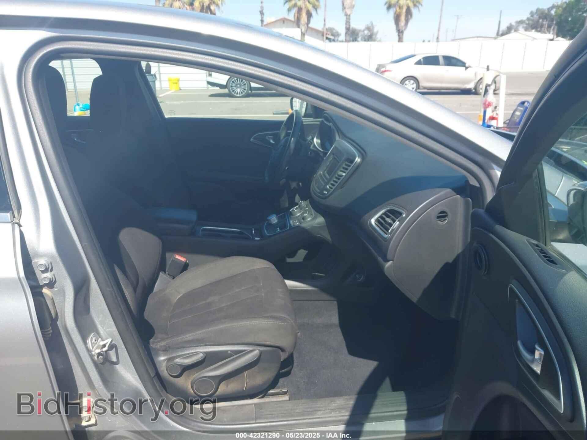 2015 CHRYSLER 200 - VIN: 1C3CCCAB2FN590692 - Фото 5