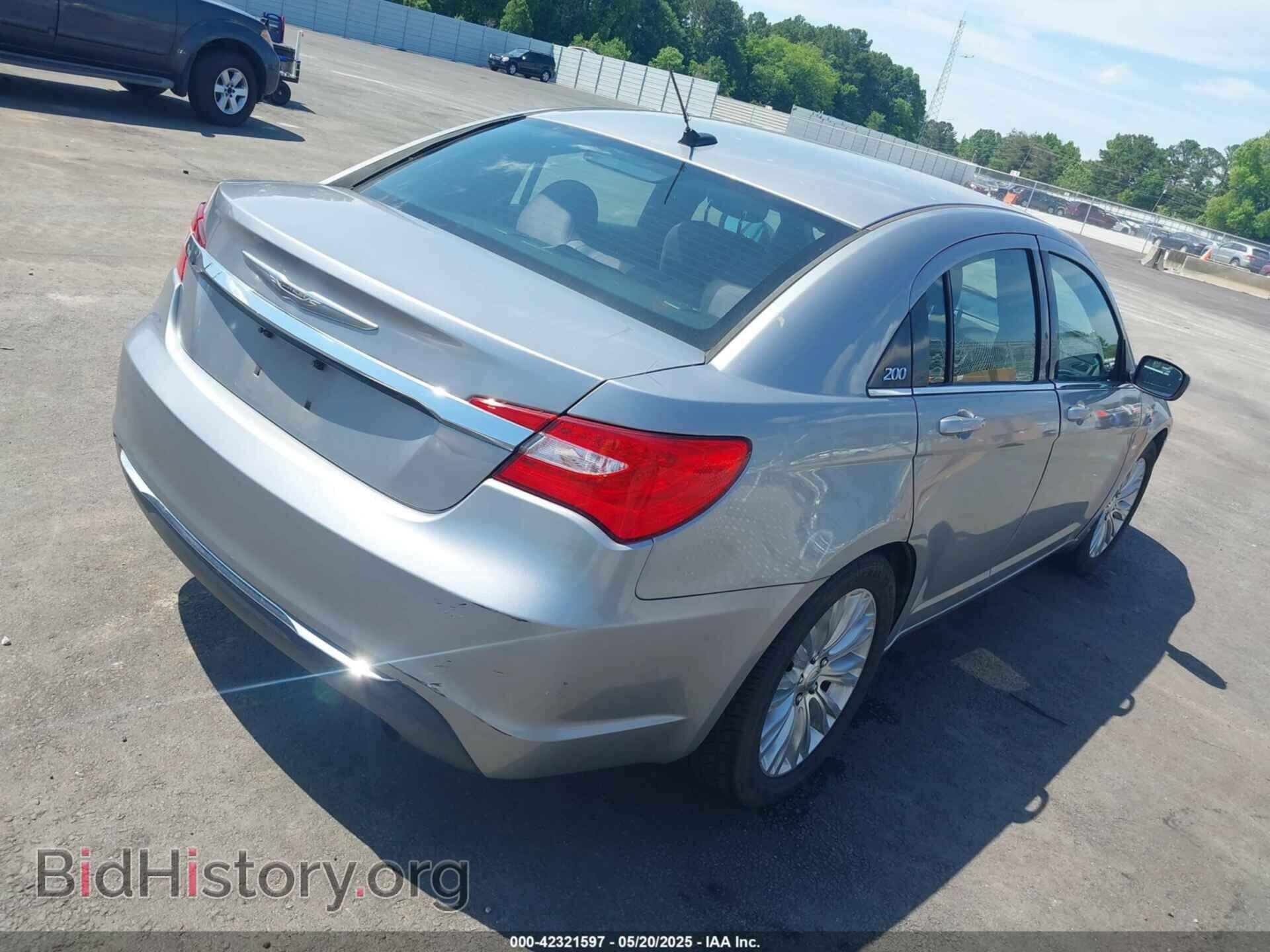 2013 CHRYSLER 200 - VIN: 1C3CCBAB4DN670700 - Фото 4