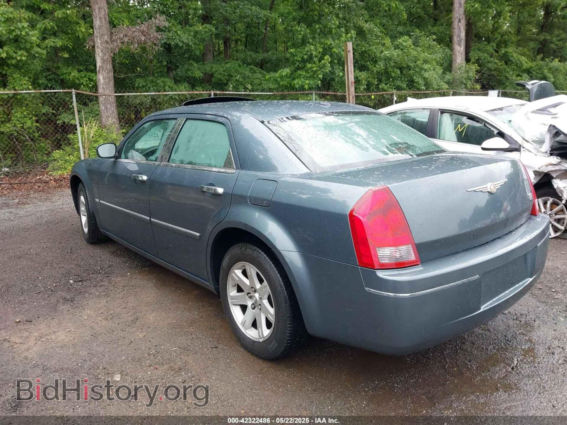 2006 CHRYSLER 300 - VIN: 2C3KA53G26H337399 - Фото 3