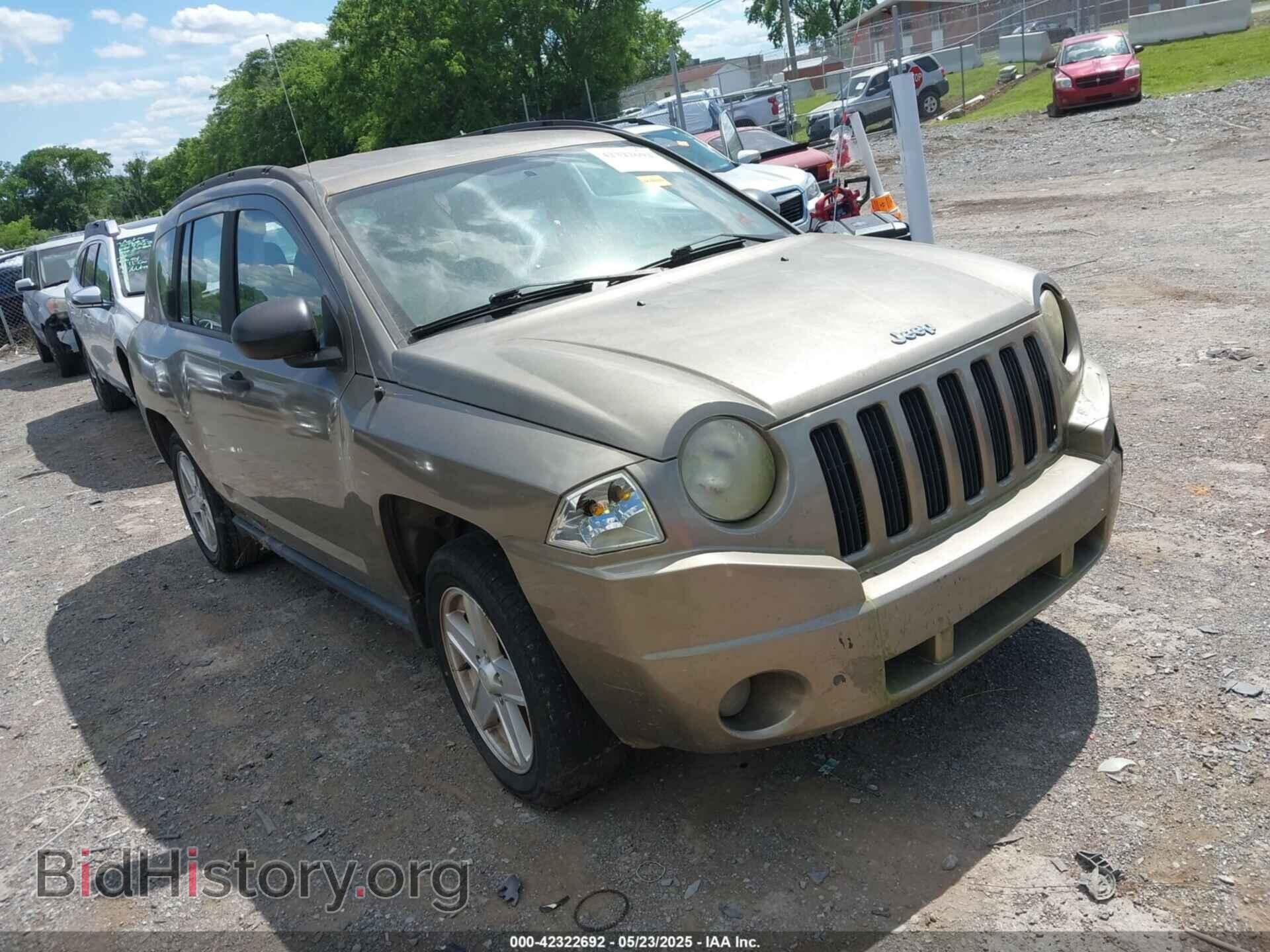Photo 1J8FT47W37D196367 - JEEP COMPASS 2007