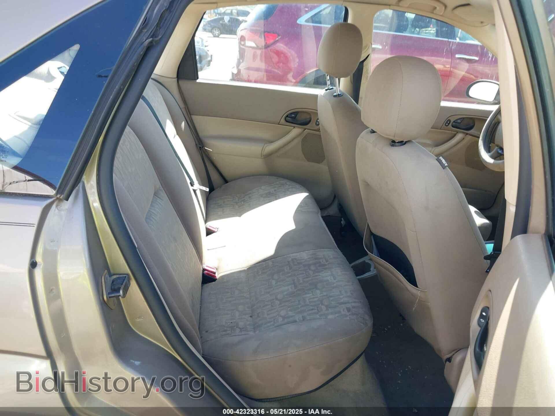 2005 FORD FOCUS - VIN: 1FAHP34NX5W199400 - Фото 8