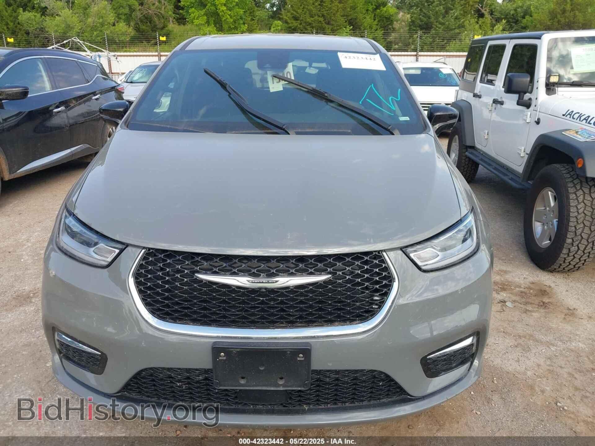 2025 CHRYSLER PACIFICA - VIN: 2C4RC1BG1SR504290 - Photo 12