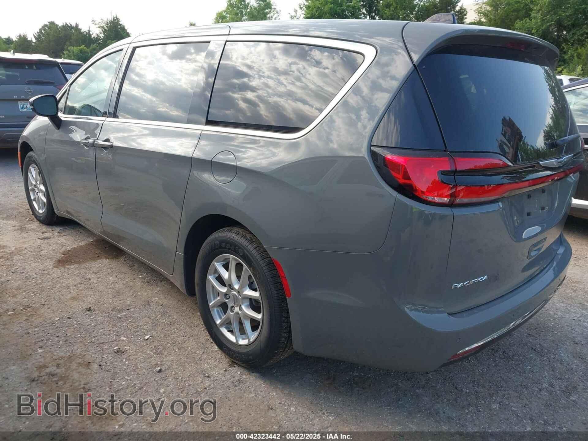 2025 CHRYSLER PACIFICA - VIN: 2C4RC1BG1SR504290 - Photo 3