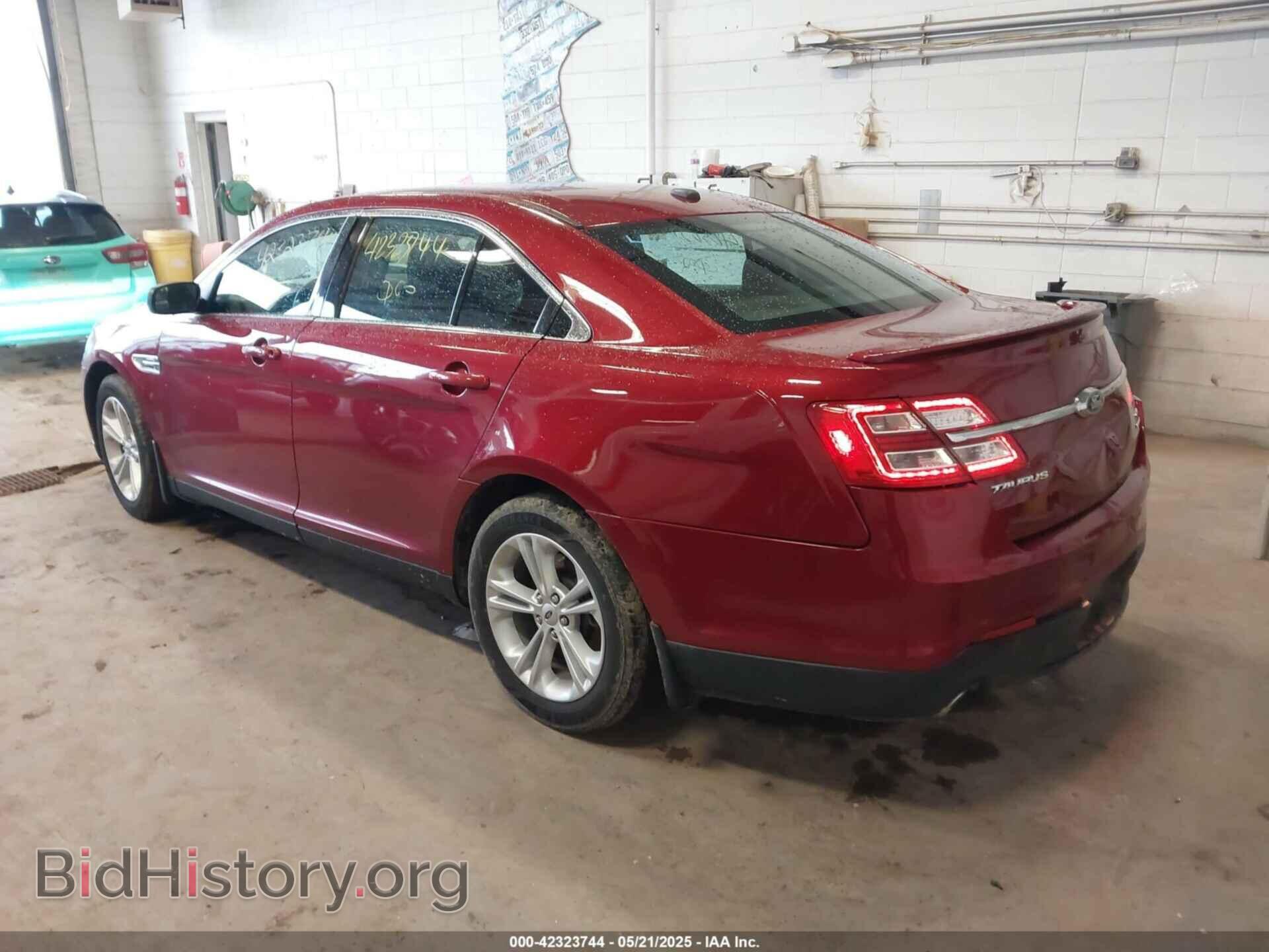 2015 FORD TAURUS - VIN: 1FAHP2E82FG124009 - Фото 3