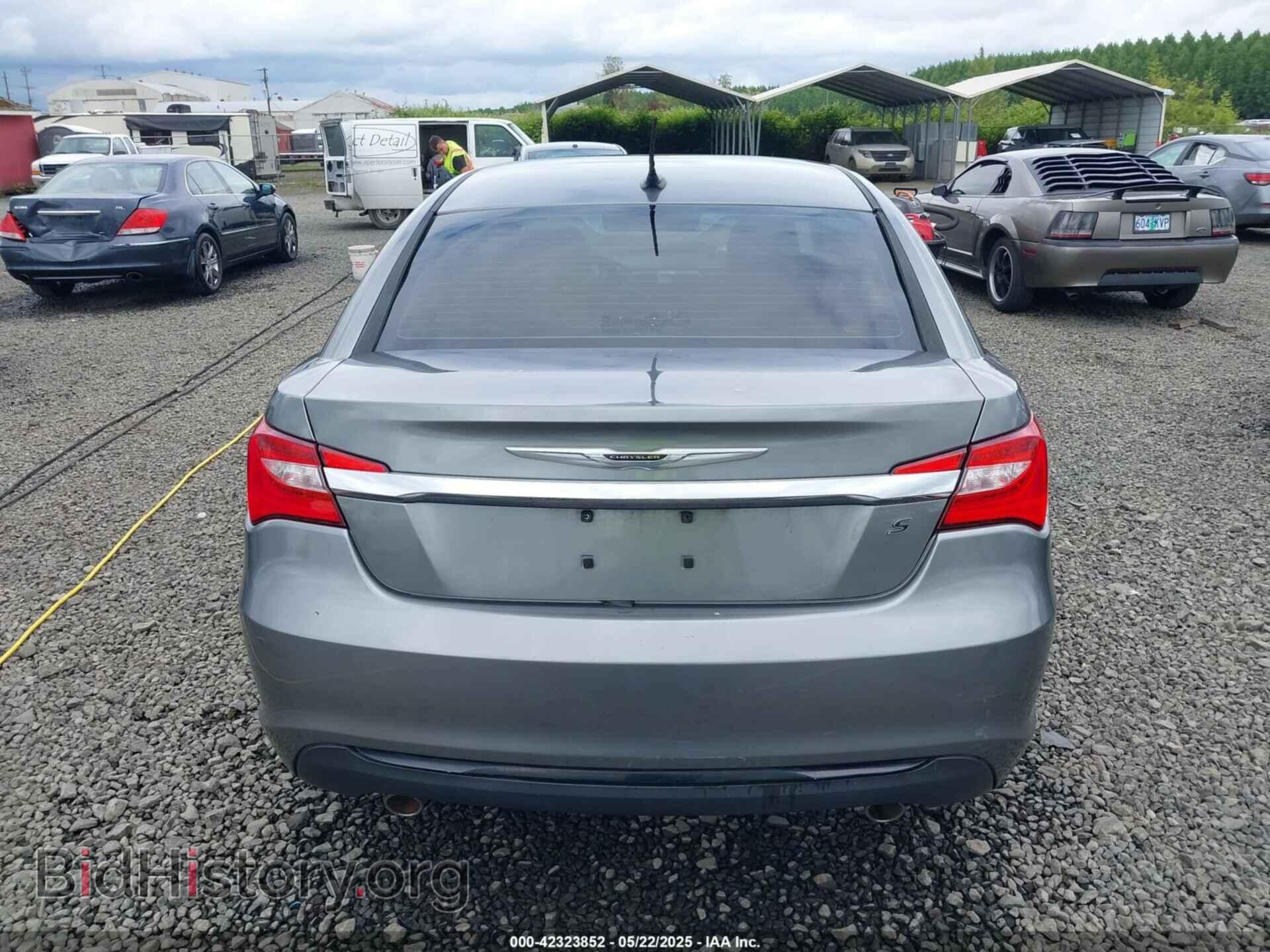 2012 CHRYSLER 200 - VIN: 1C3CCBBG7CN301600 - Фото 17
