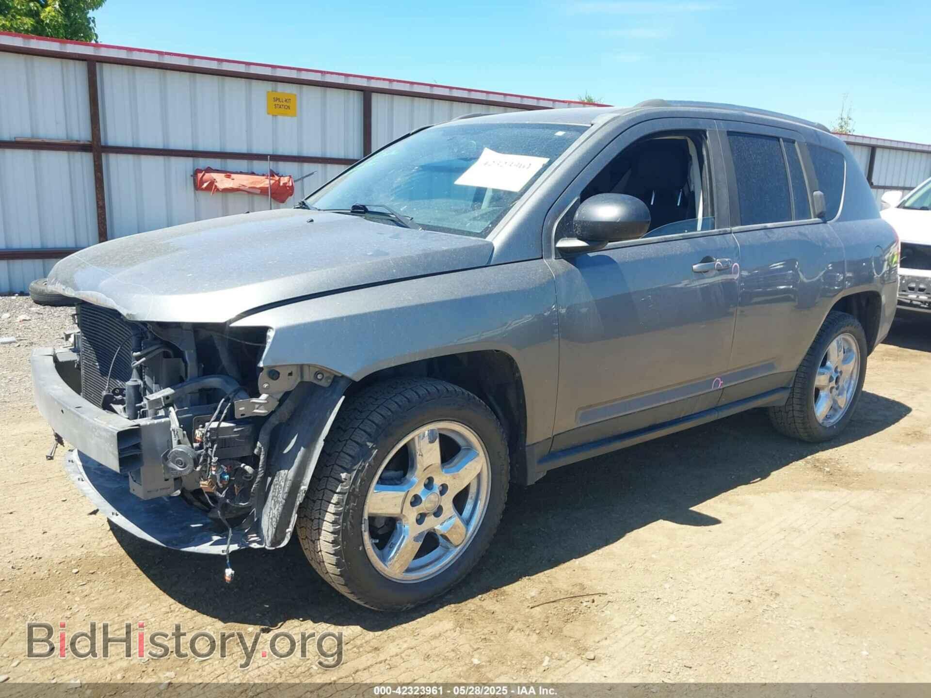 2012 JEEP COMPASS - VIN: 1C4NJDBB7CD683322 - Photo 2