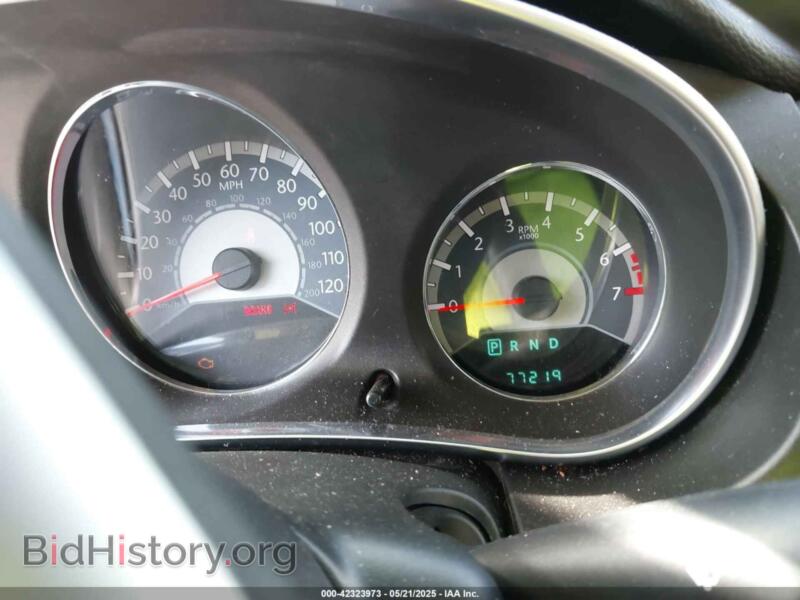 2012 Chrysler 200 (VIN 1C3CCBCG1CN169609) — photo 7 of 16