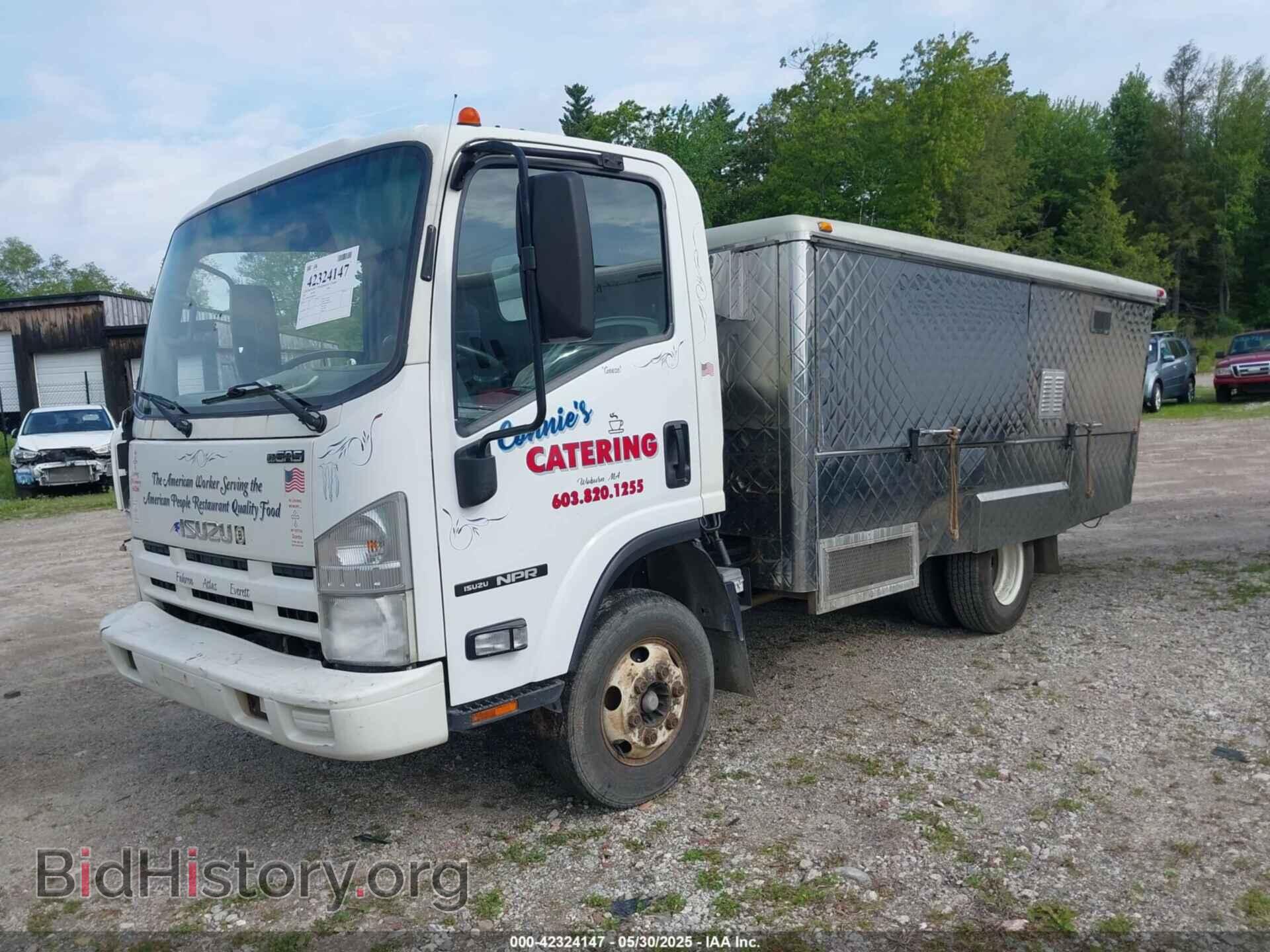 2012 ISUZU NPR - VIN: 54DB4W1B9CS802406 - Photo 2