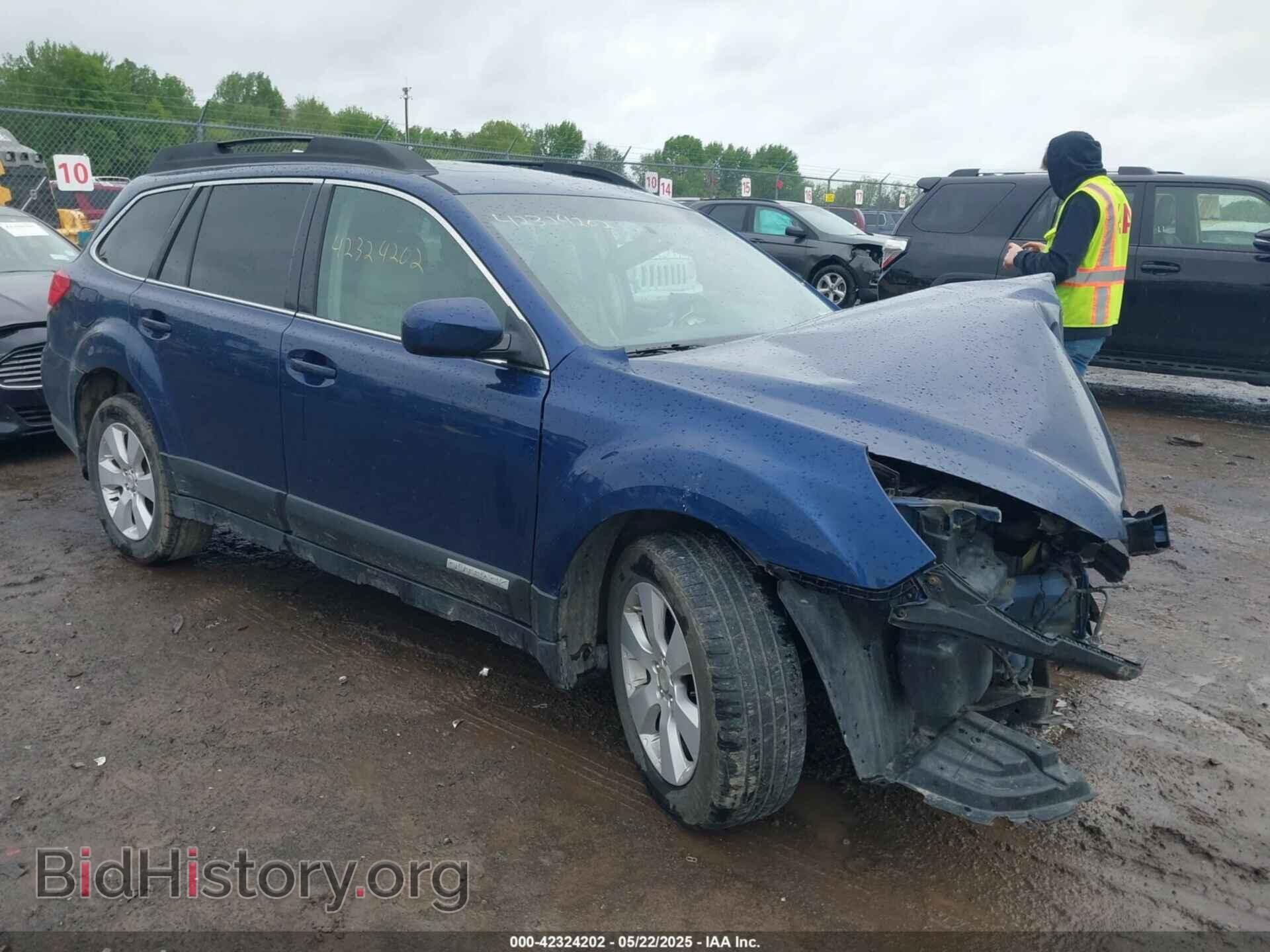 Photo 4S4BRBLC2B3364899 - SUBARU OUTBACK 2011