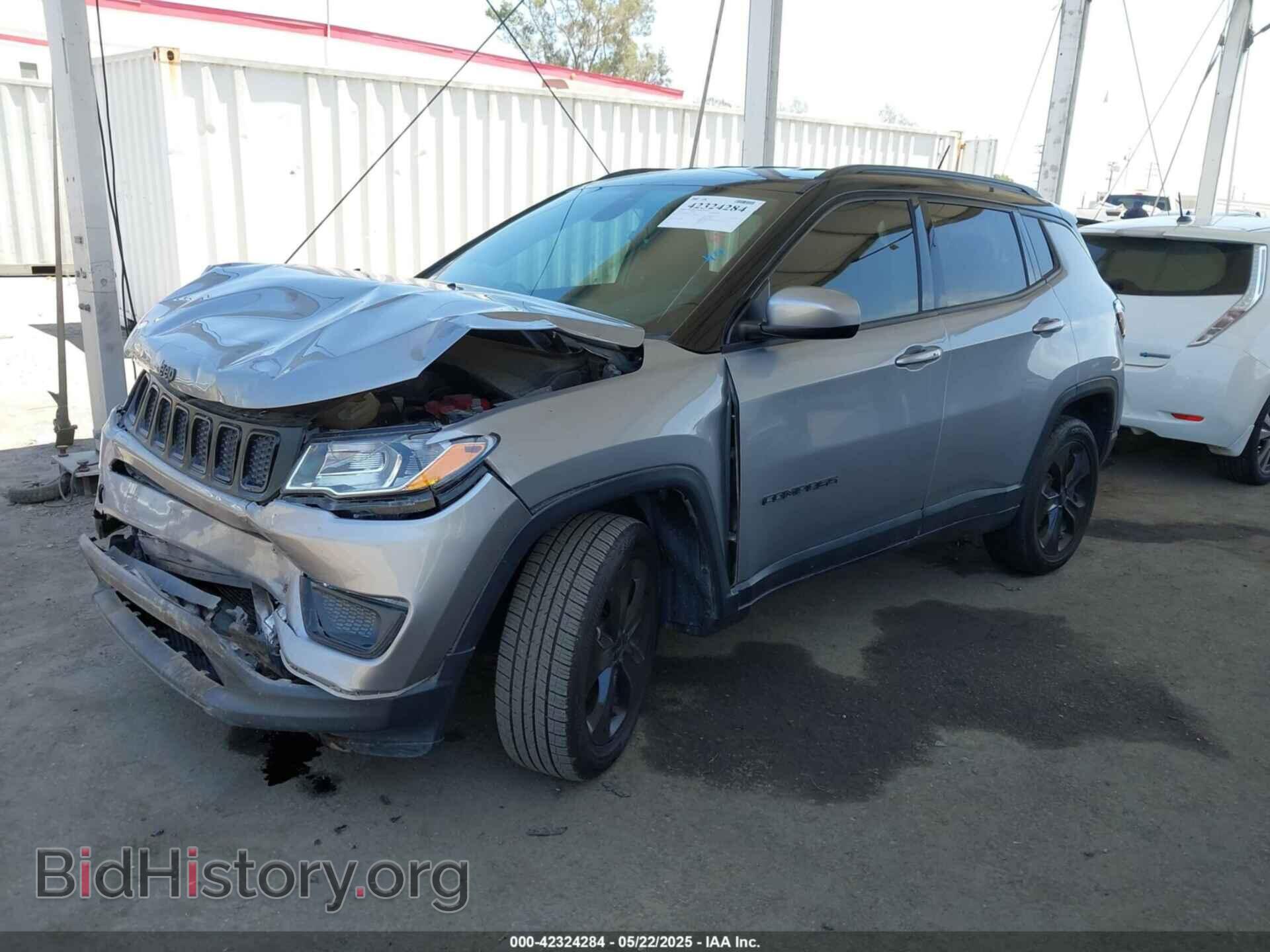 2019 JEEP COMPASS - VIN: 3C4NJDBB4KT754484 - Фото 2