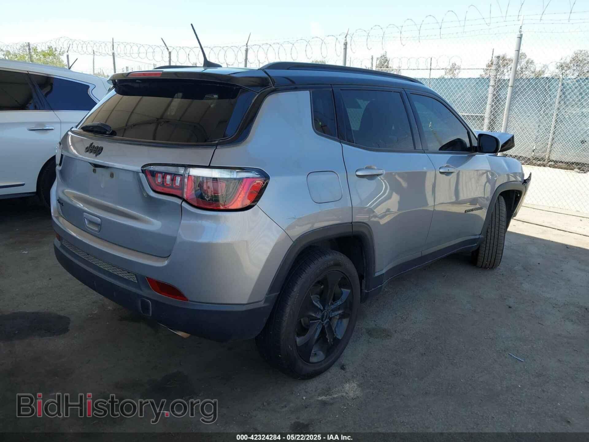 2019 JEEP COMPASS - VIN: 3C4NJDBB4KT754484 - Фото 4