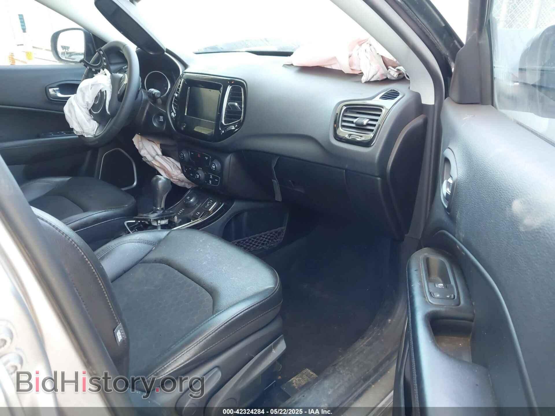 2019 JEEP COMPASS - VIN: 3C4NJDBB4KT754484 - Фото 5