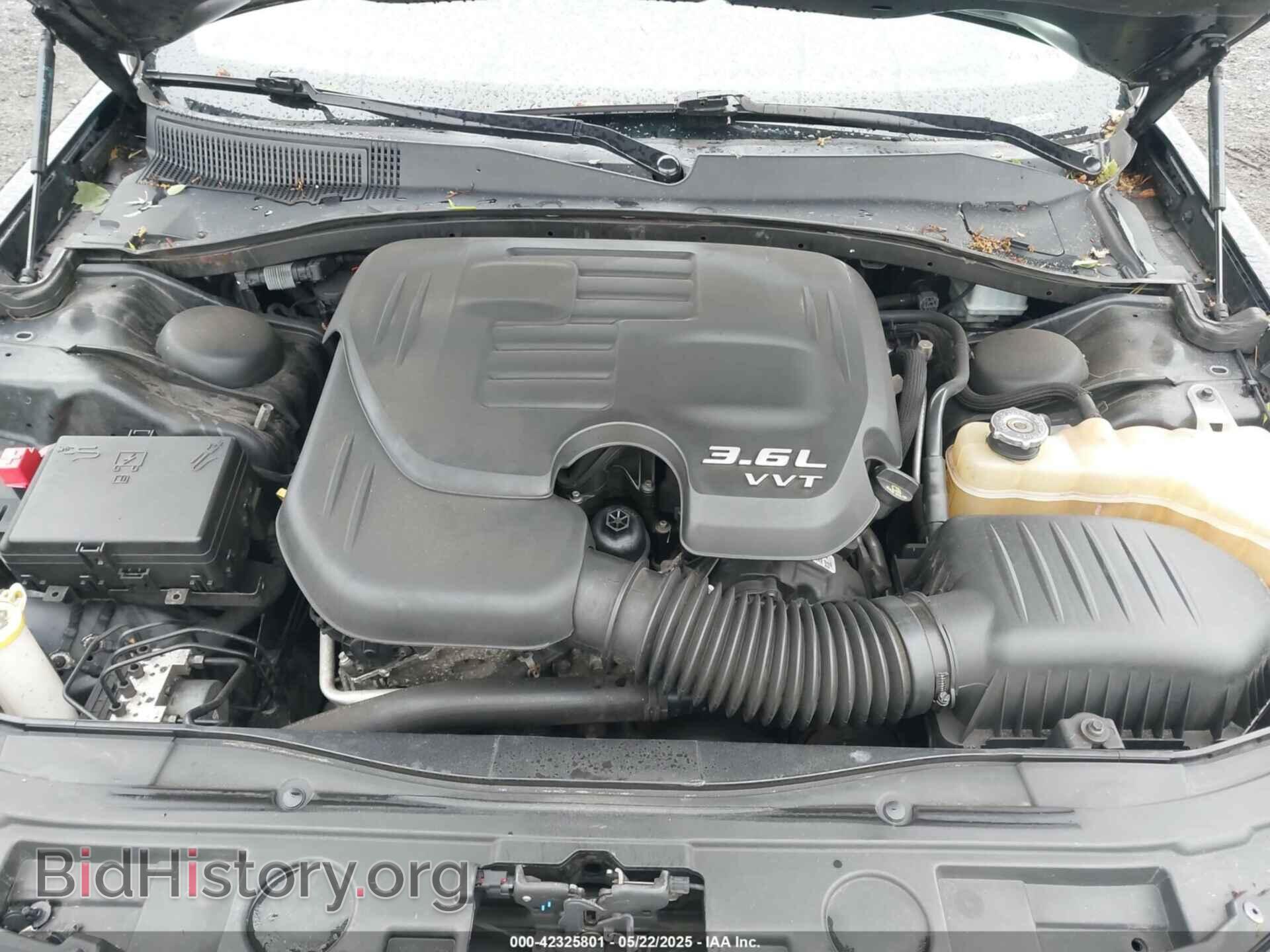 2016 CHRYSLER 300 - VIN: 2C3CCARG5GH213126 - Фото 10