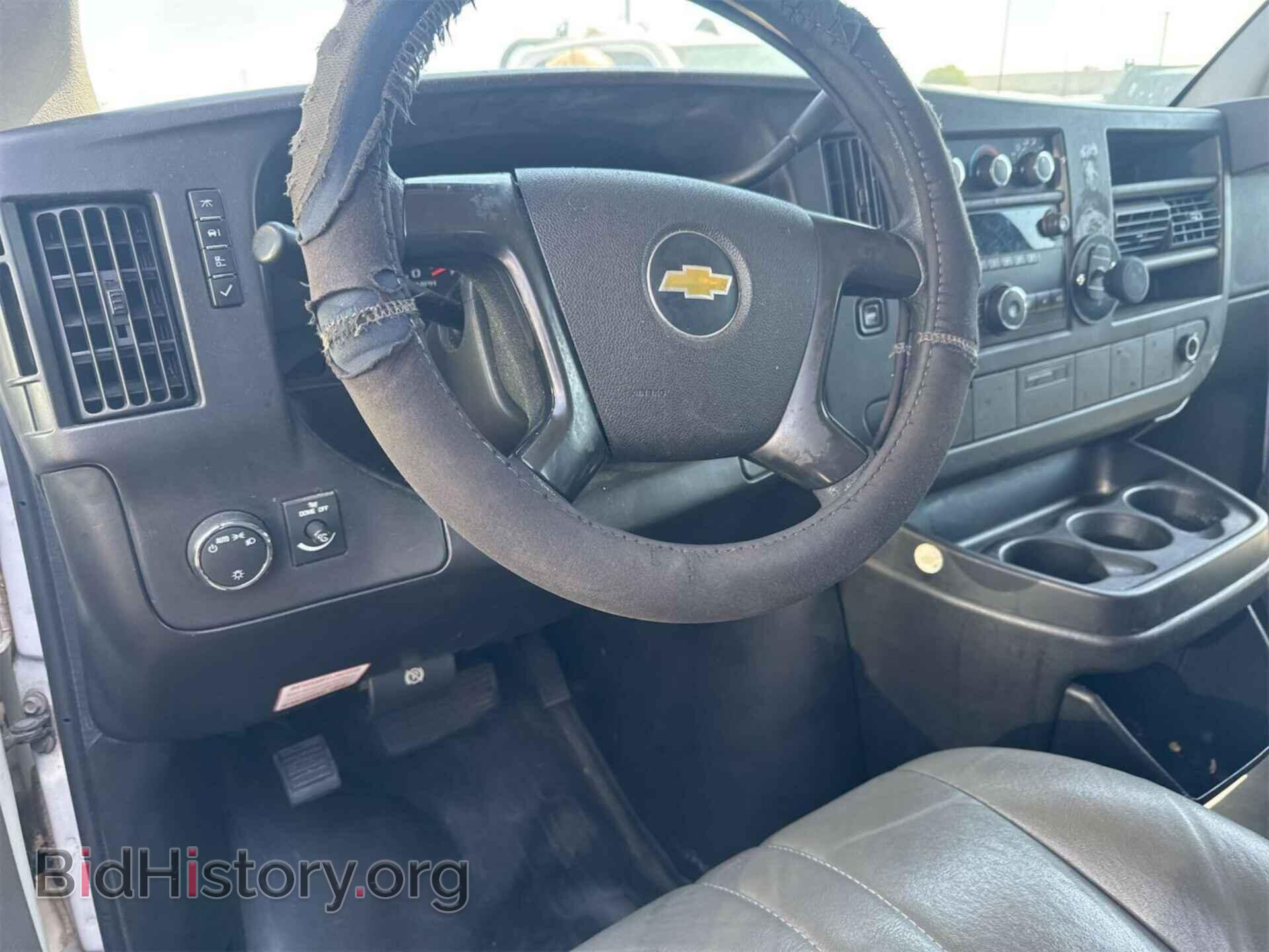 2014 CHEVROLET EXPRESS 1500 - VIN: 1GCSGAFX4E1127463 - Фото 2