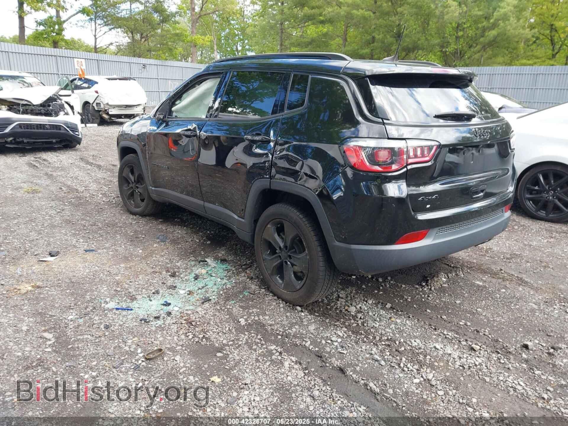 2019 JEEP COMPASS - VIN: 3C4NJDBB6KT648540 - Фото 3